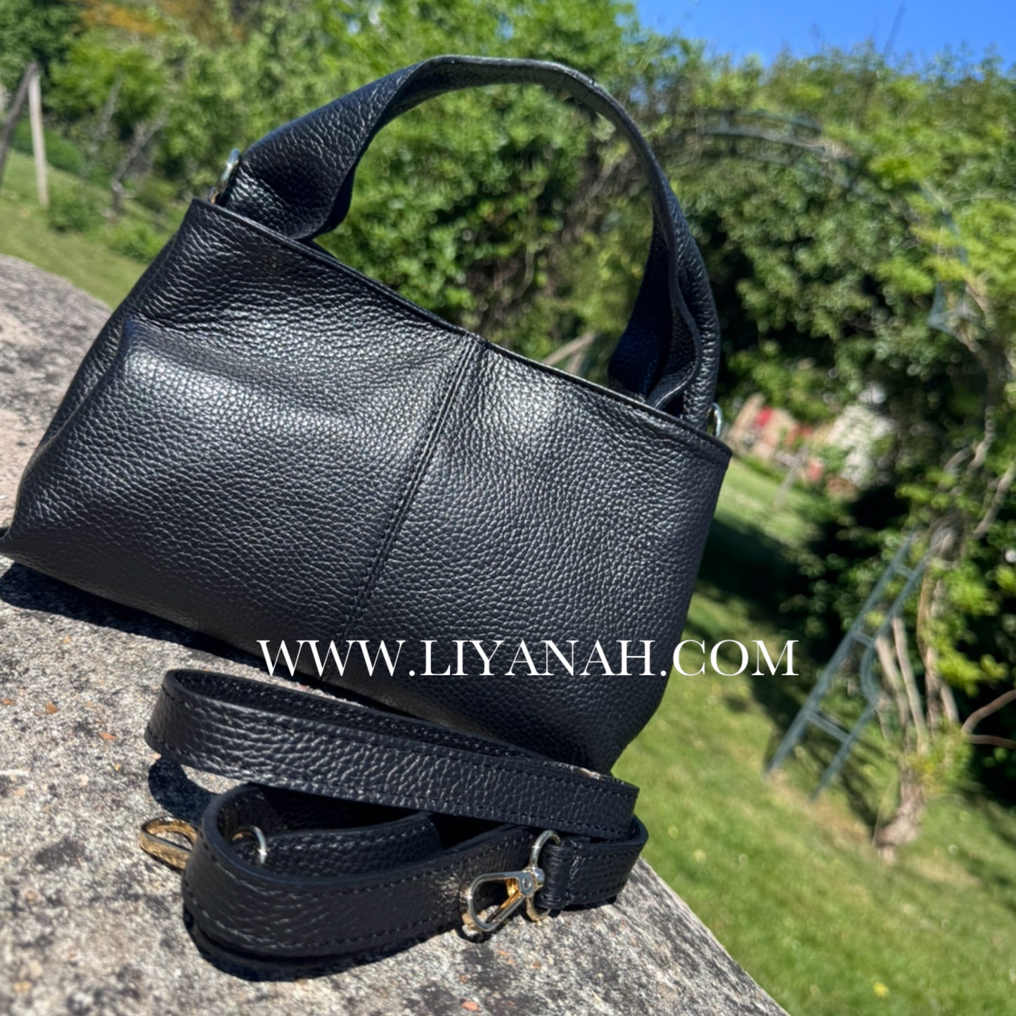SAC Petit BOULE CUIR GRAINÉ LIYA NOIR