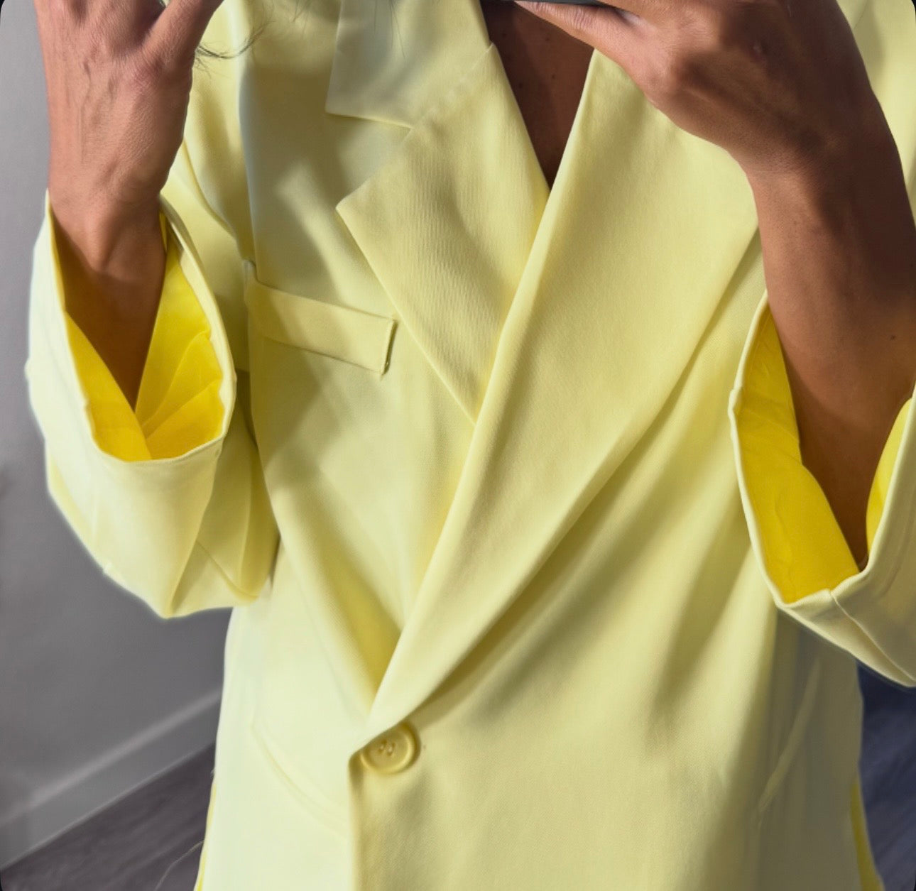 Tailleur LOUBA JAUNE