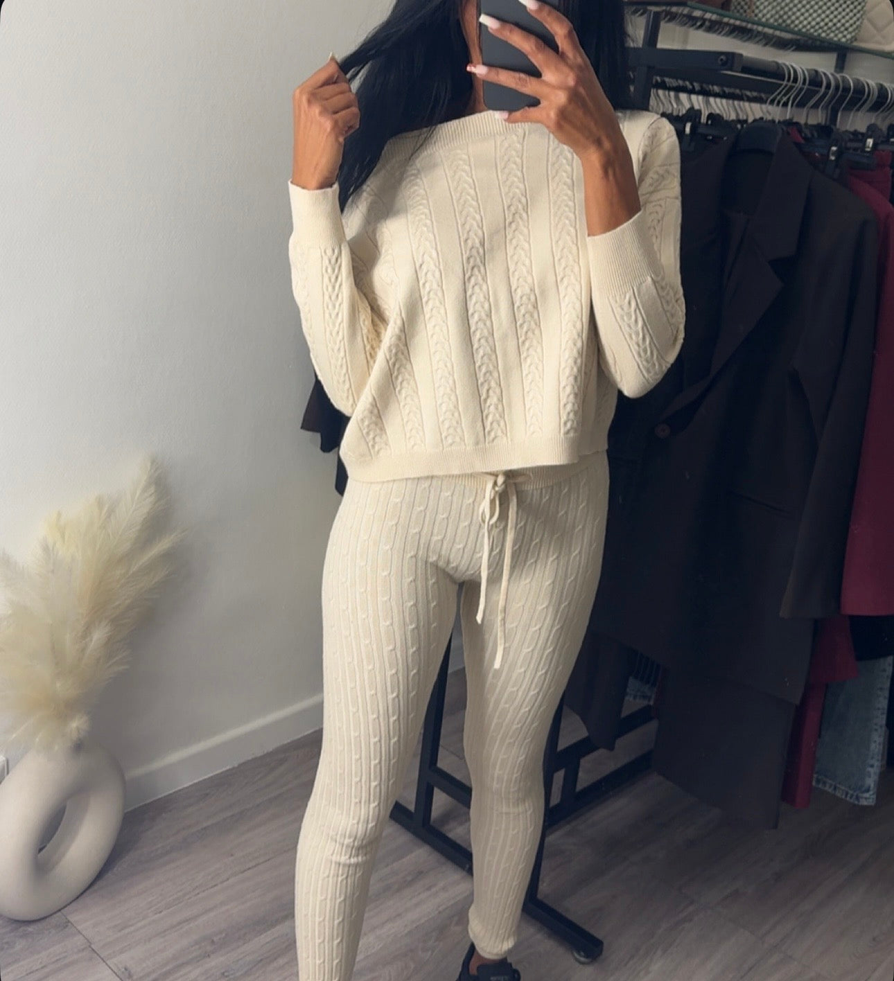 Ensemble Pull / Pantalon Modèle ALCANTARA ÉCRU