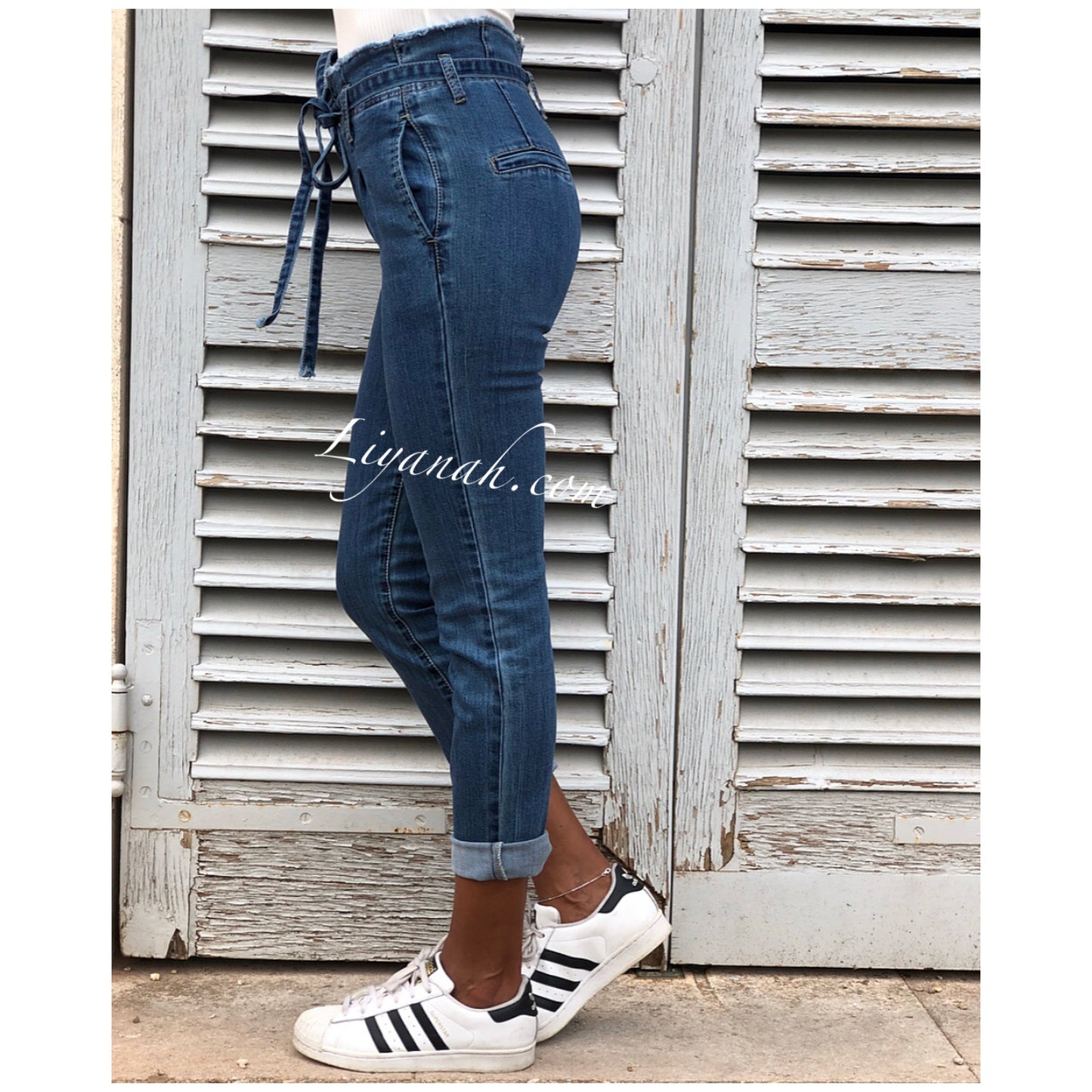 JEAN SLIM BLUE TAILLE Haute À NOEUD Modèle KYANA