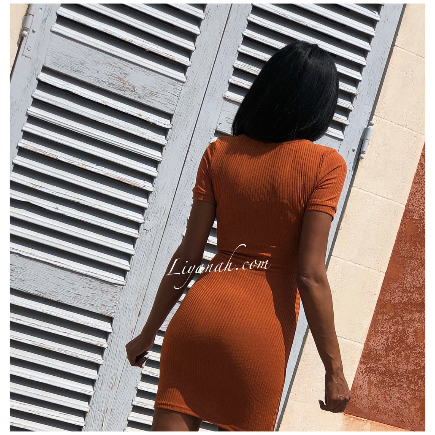 Robe Courte Modèle LENYRA ROUILLE
