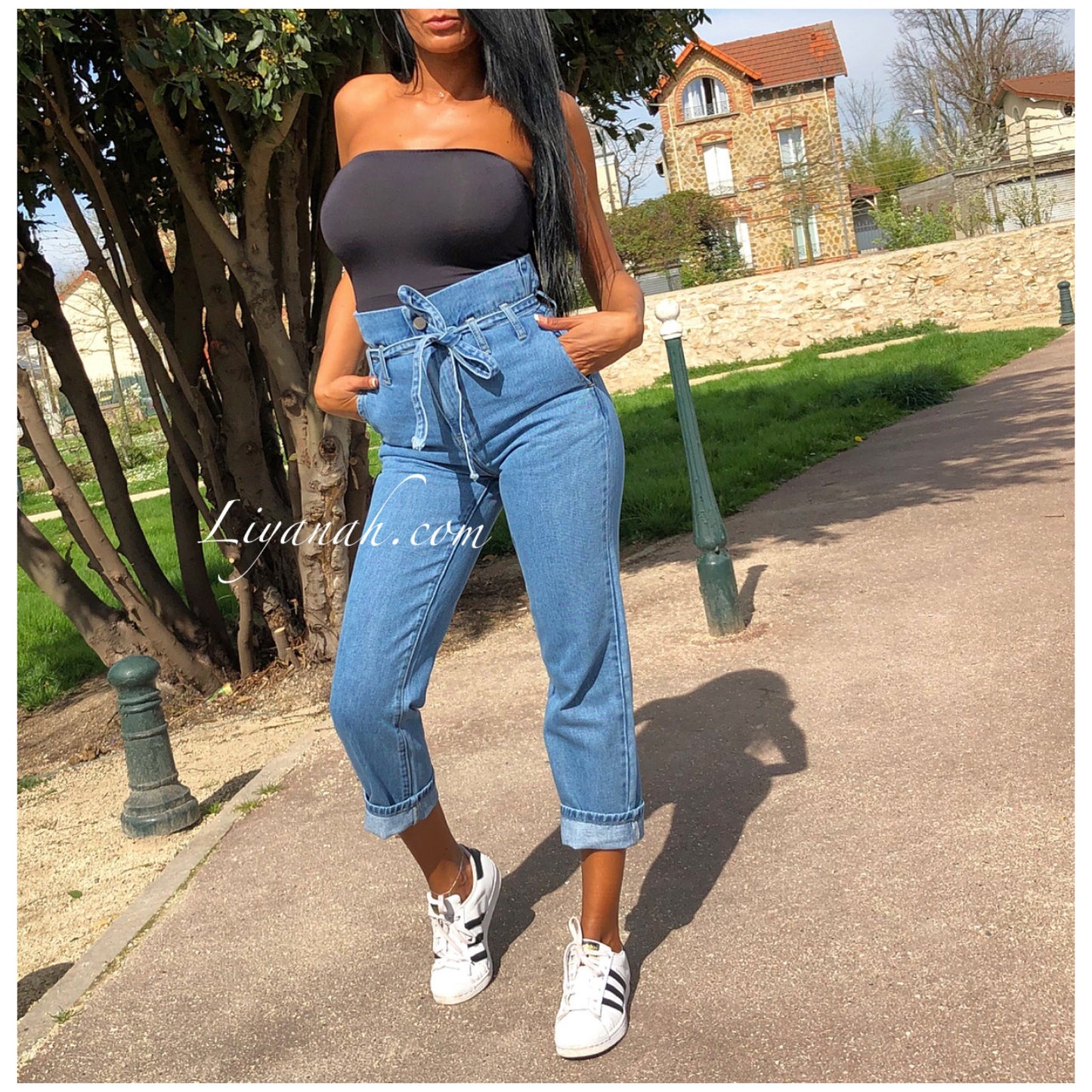 JEAN MOM BLUE Taille Haute À NOEUD Modèle DARYANA