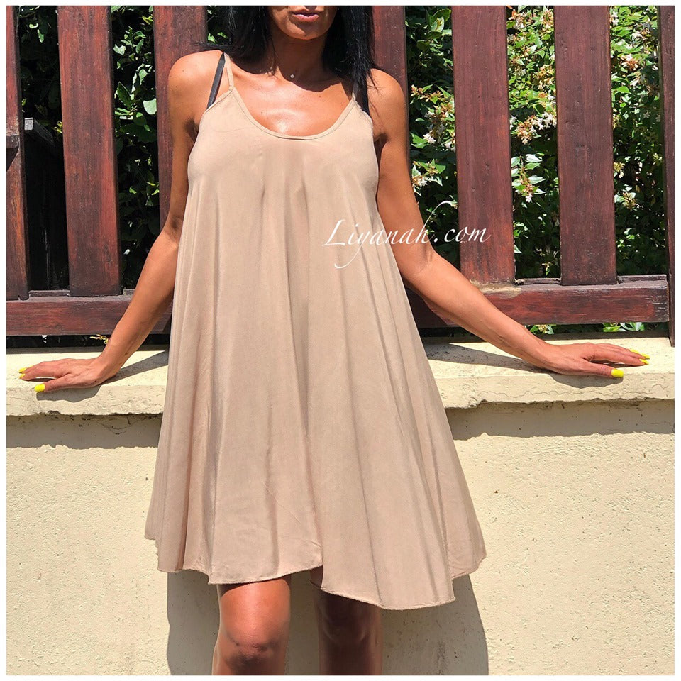 Robe Courte Modèle JENY BEIGE
