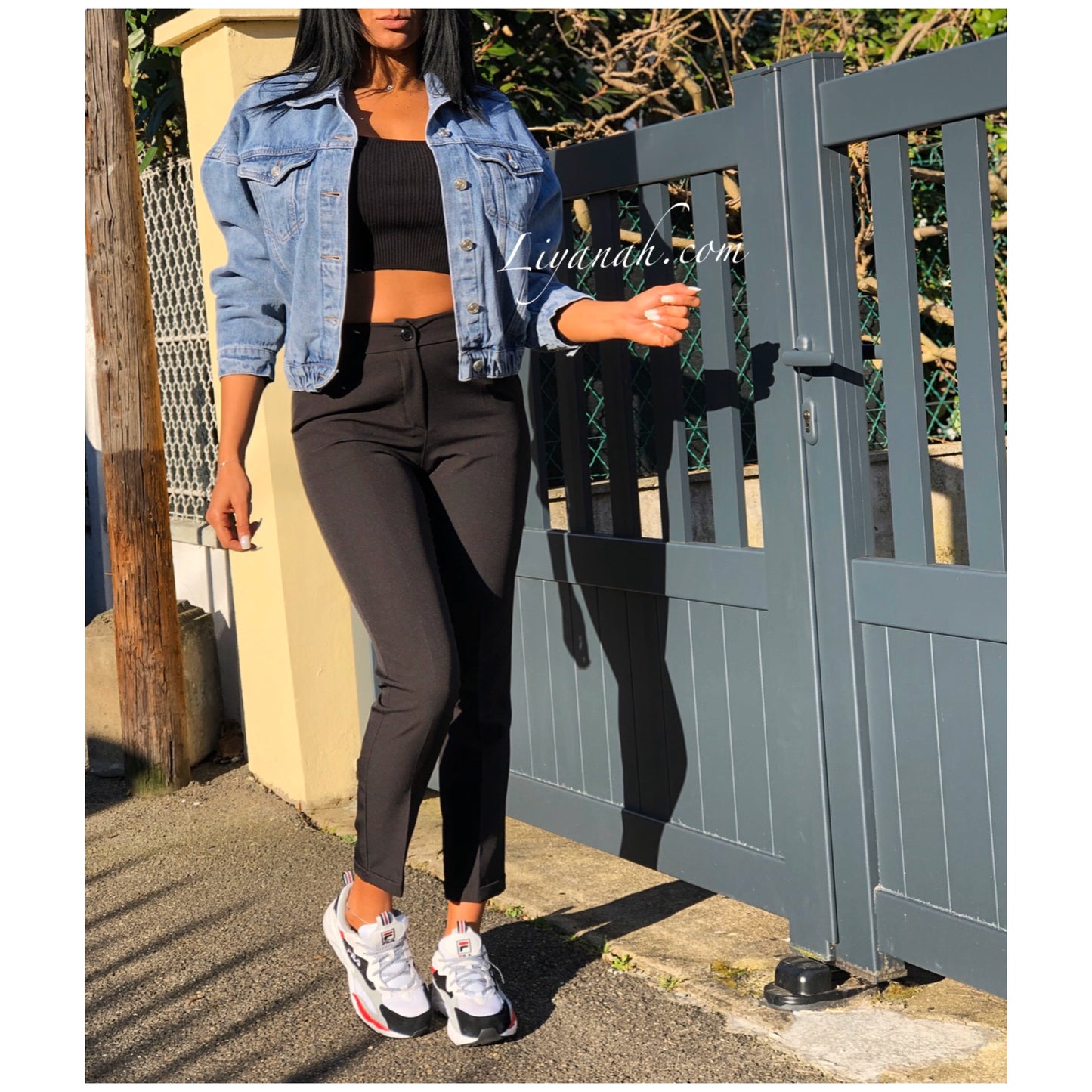 VESTE JEAN COURTE BLUE Modèle LYKA