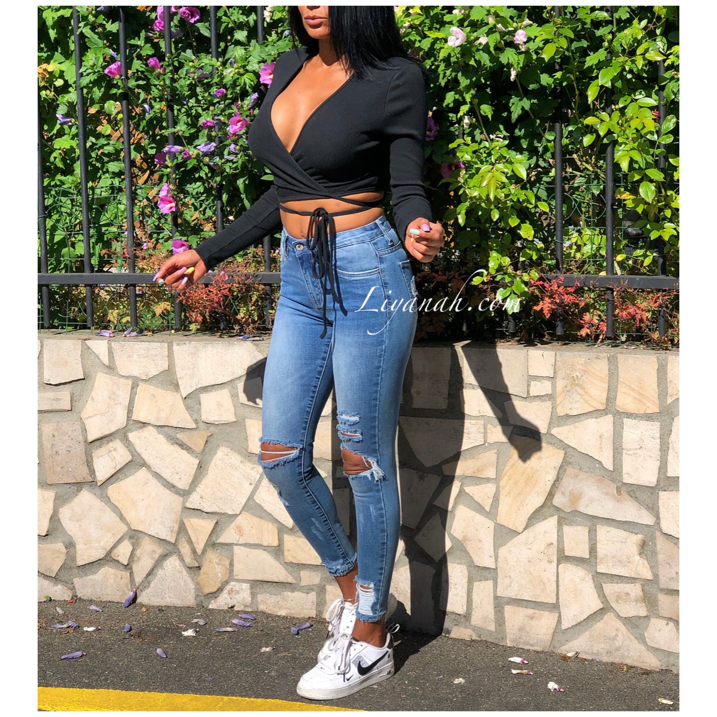 CROP TOP Modèle JAYEL NOIR, BLANC ou MOUTARDE