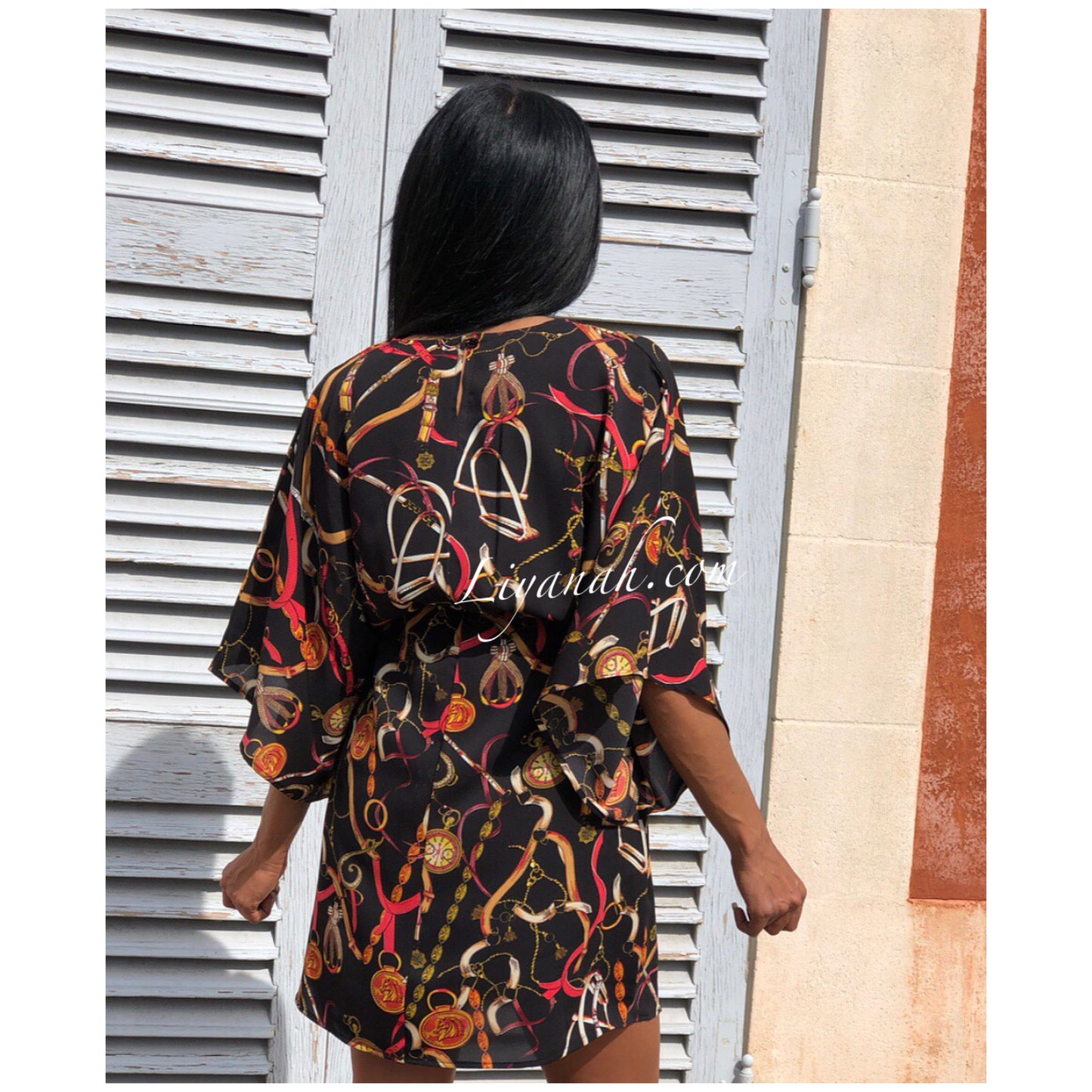Robe Courte Modèle YELYNA À IMPRIMÉES