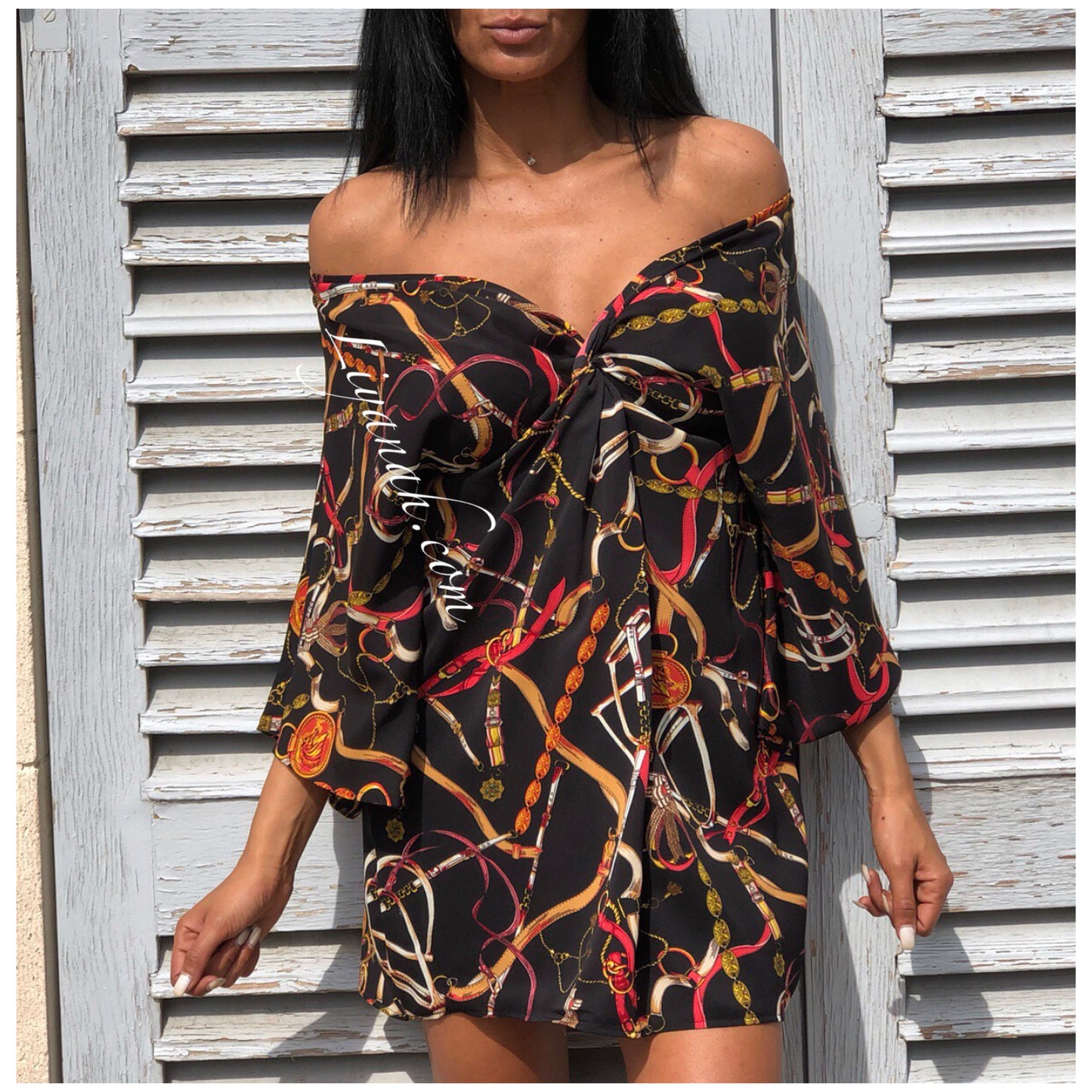 Robe Courte Modèle YELYNA À IMPRIMÉES