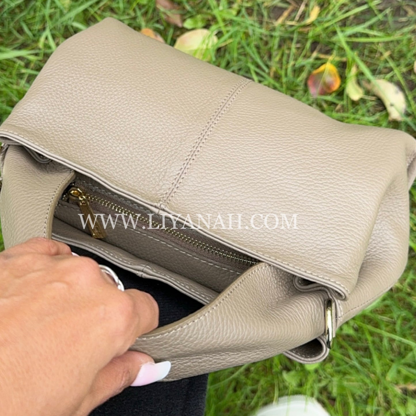 SAC Petit BOULE CUIR GRAINÉ LIYA TAUPE