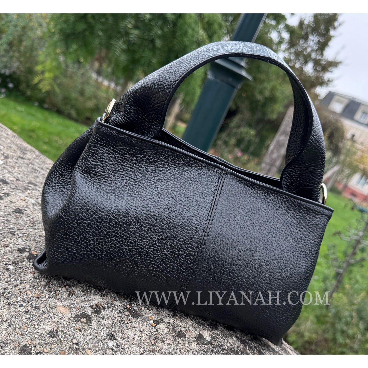 SAC Petit BOULE CUIR GRAINÉ LIYA NOIR