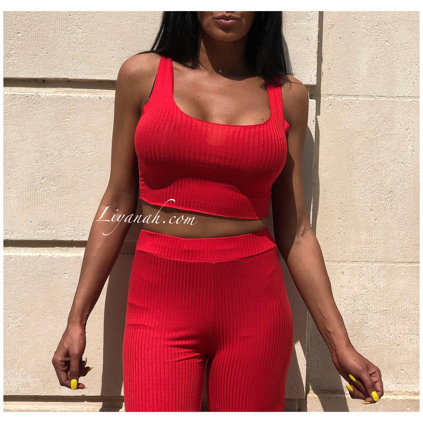 Ensemble Crop Top + Pantalon Modèle MAHO Rouge