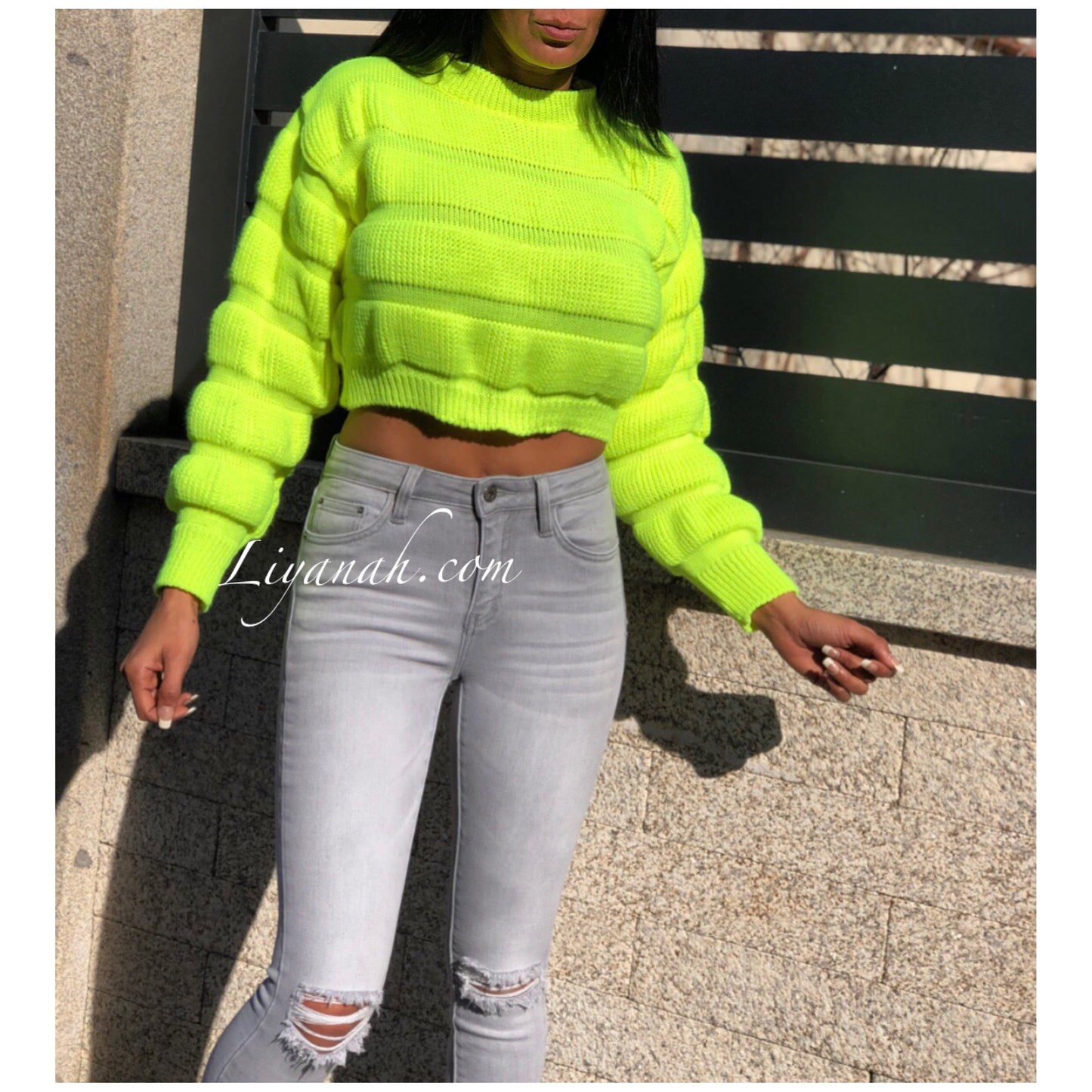 Pull Cropped Modèle KARA JAUNE FLUO