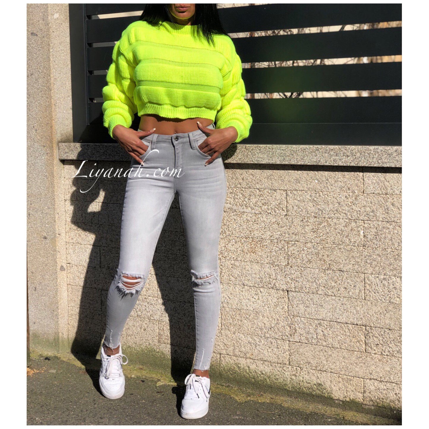 Pull Cropped Modèle KARA JAUNE FLUO