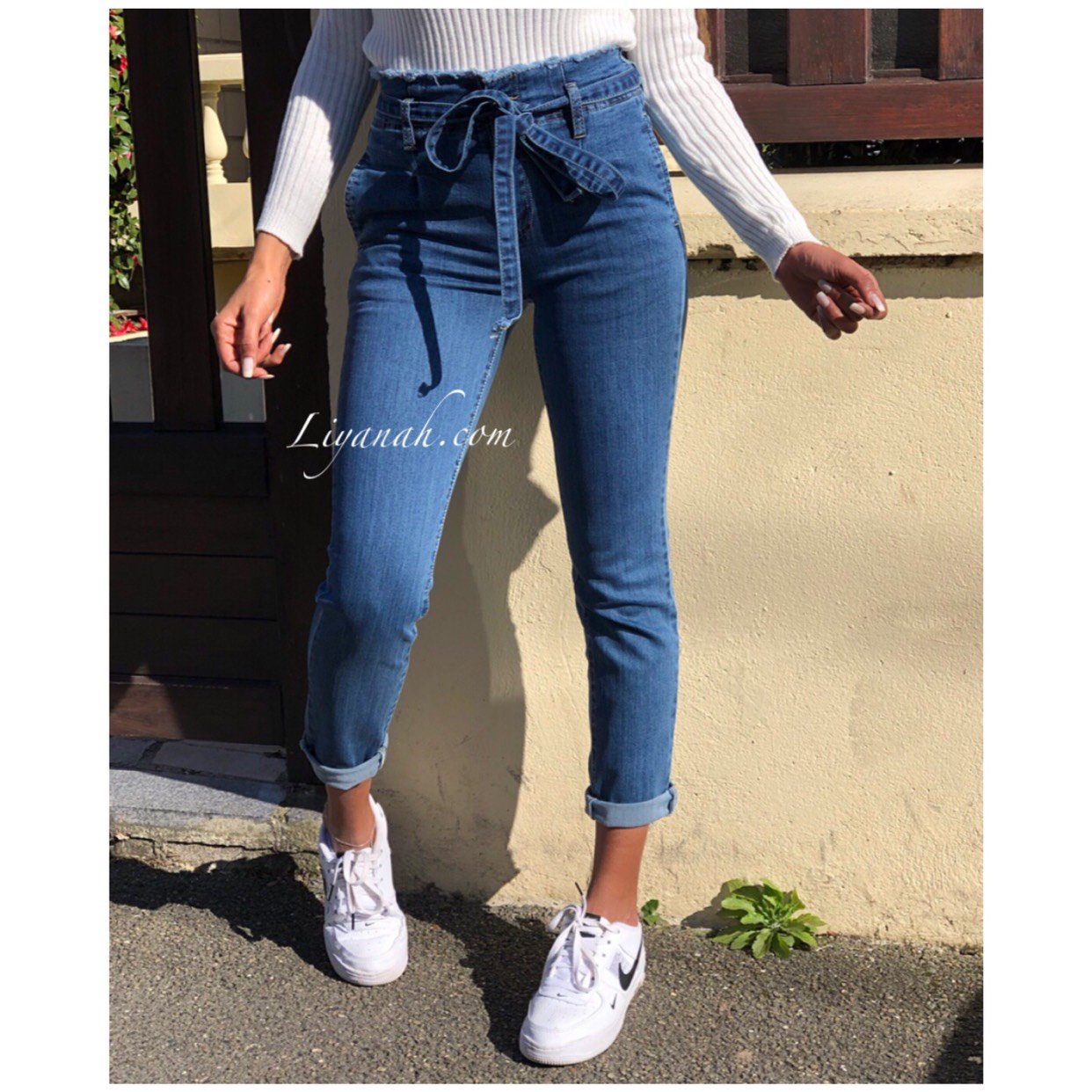 JEAN SLIM BLUE TAILLE Haute À NOEUD Modèle KYANA