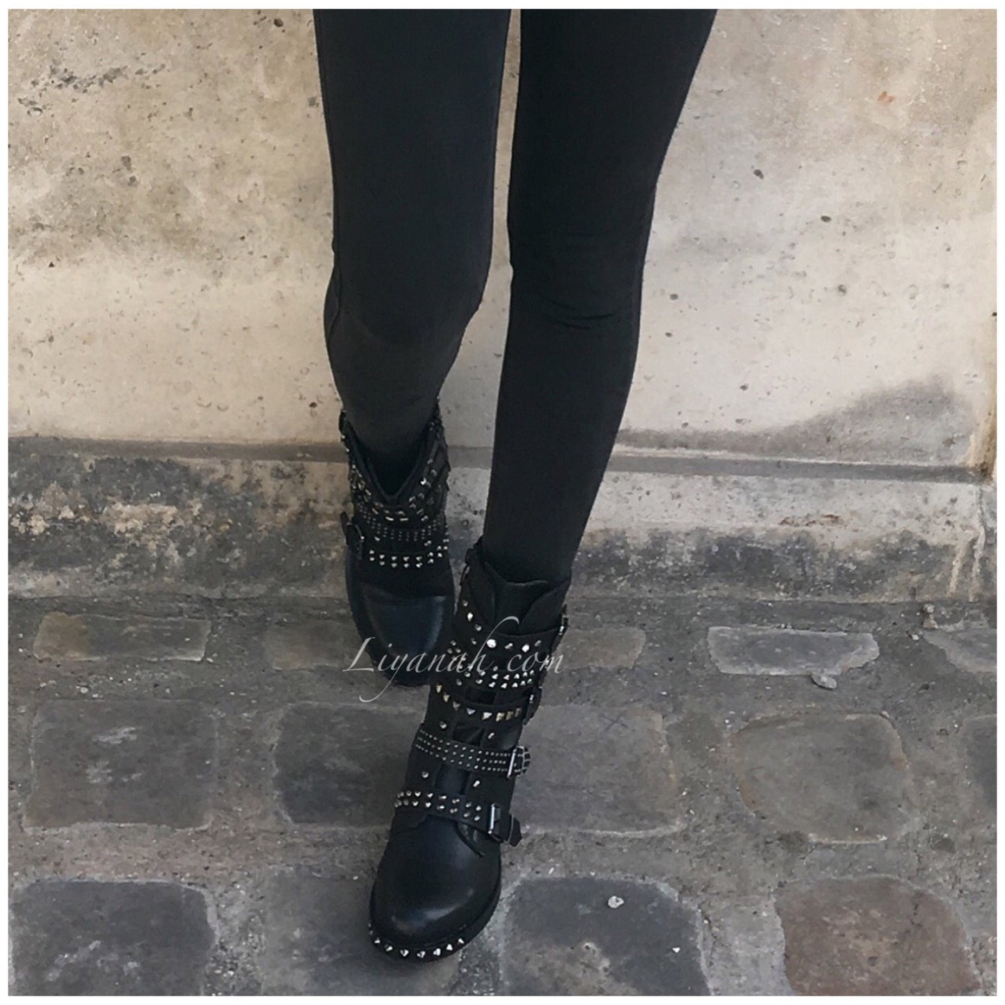 BOTTES HAUTES RANGERS CLOUTÉES NOIR