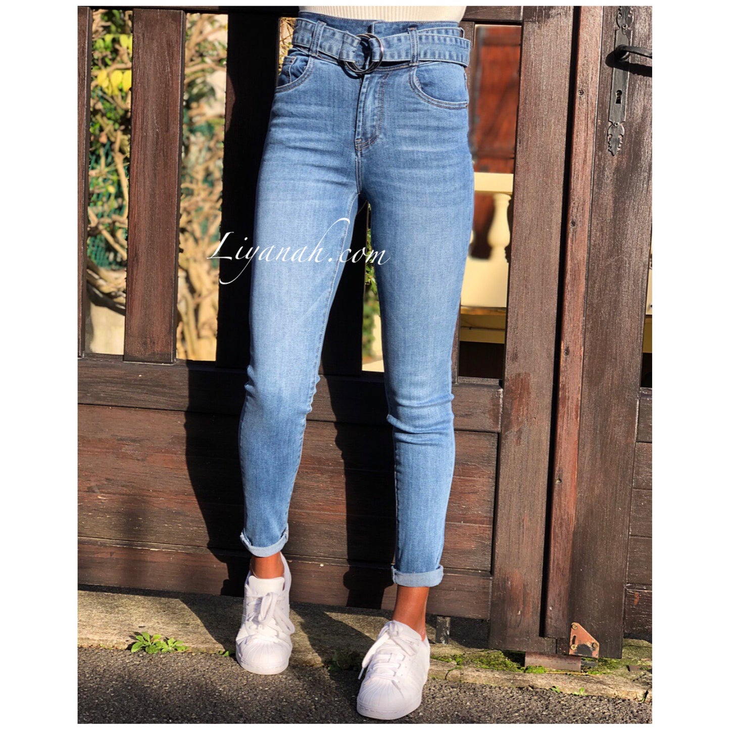 Jean Skinny BLEU CLAIR Modèle MASSYA TAILLE HAUTE À CEINTURE ANNEAUX