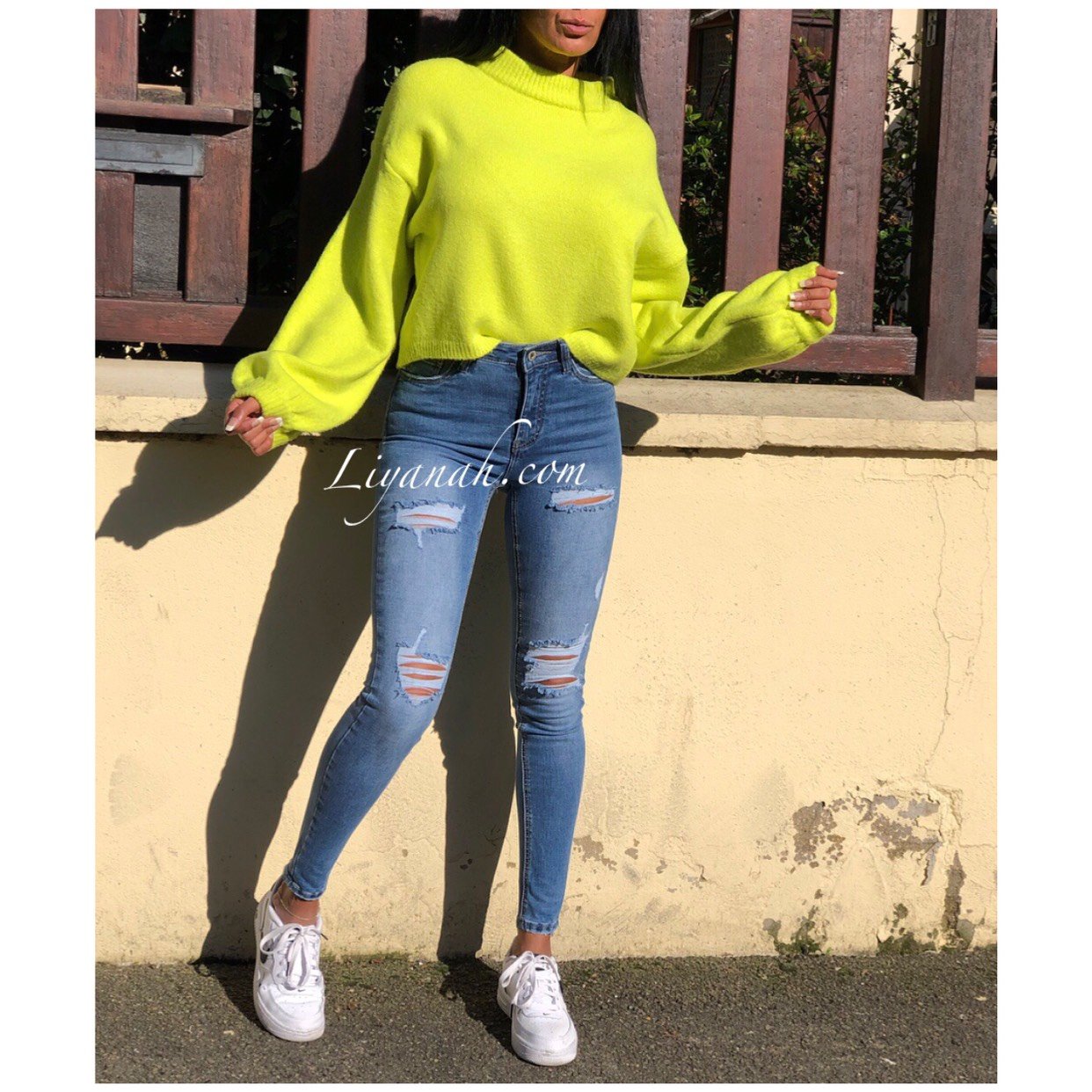 Pull Cropped Modèle TIRYA VERT FLUO