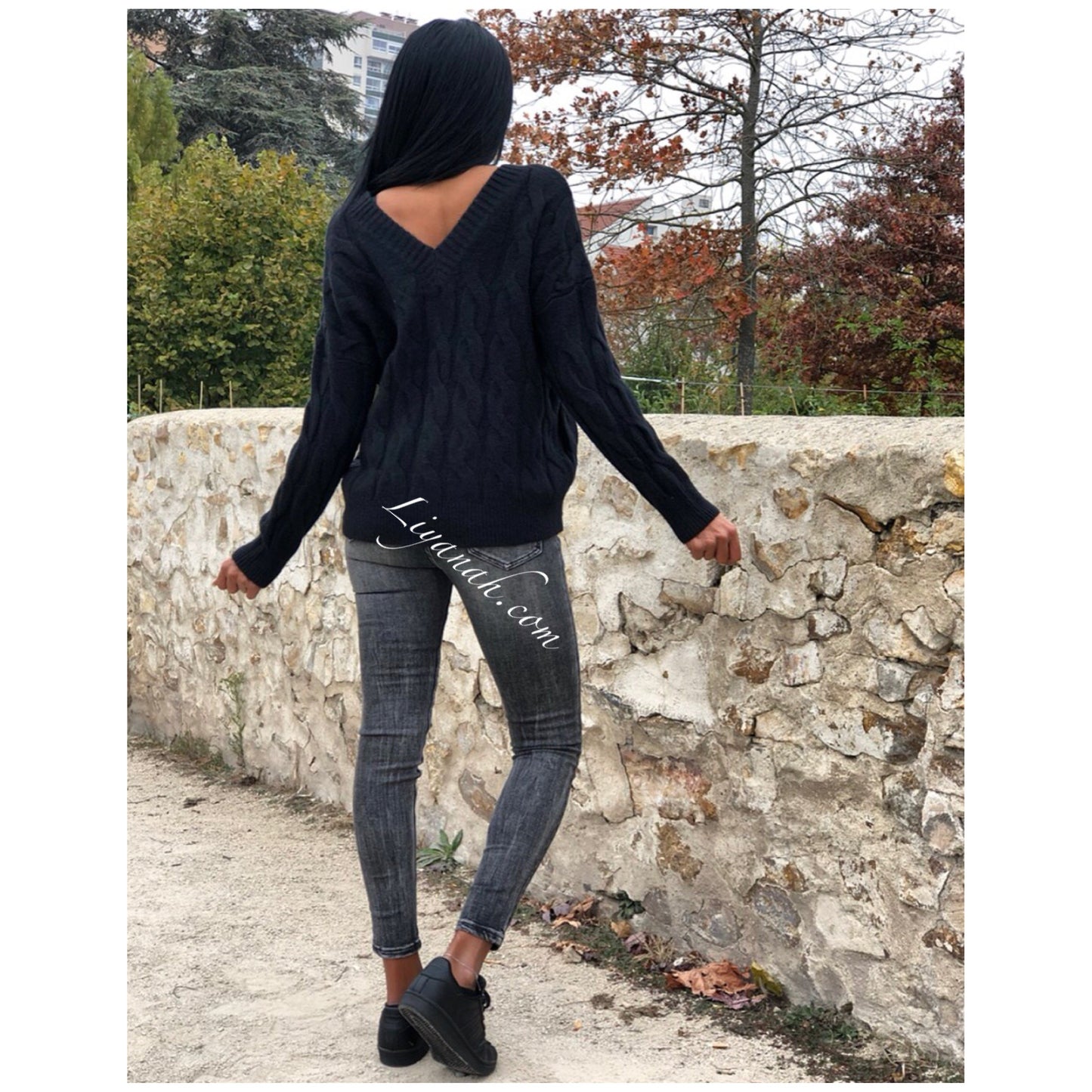 PULL Mi-long Col V Modèle ELARA NOIR