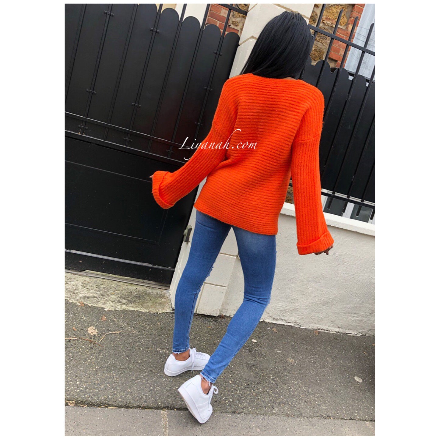 Pull Mi-Long Modèle TAYA ORANGE FLUO