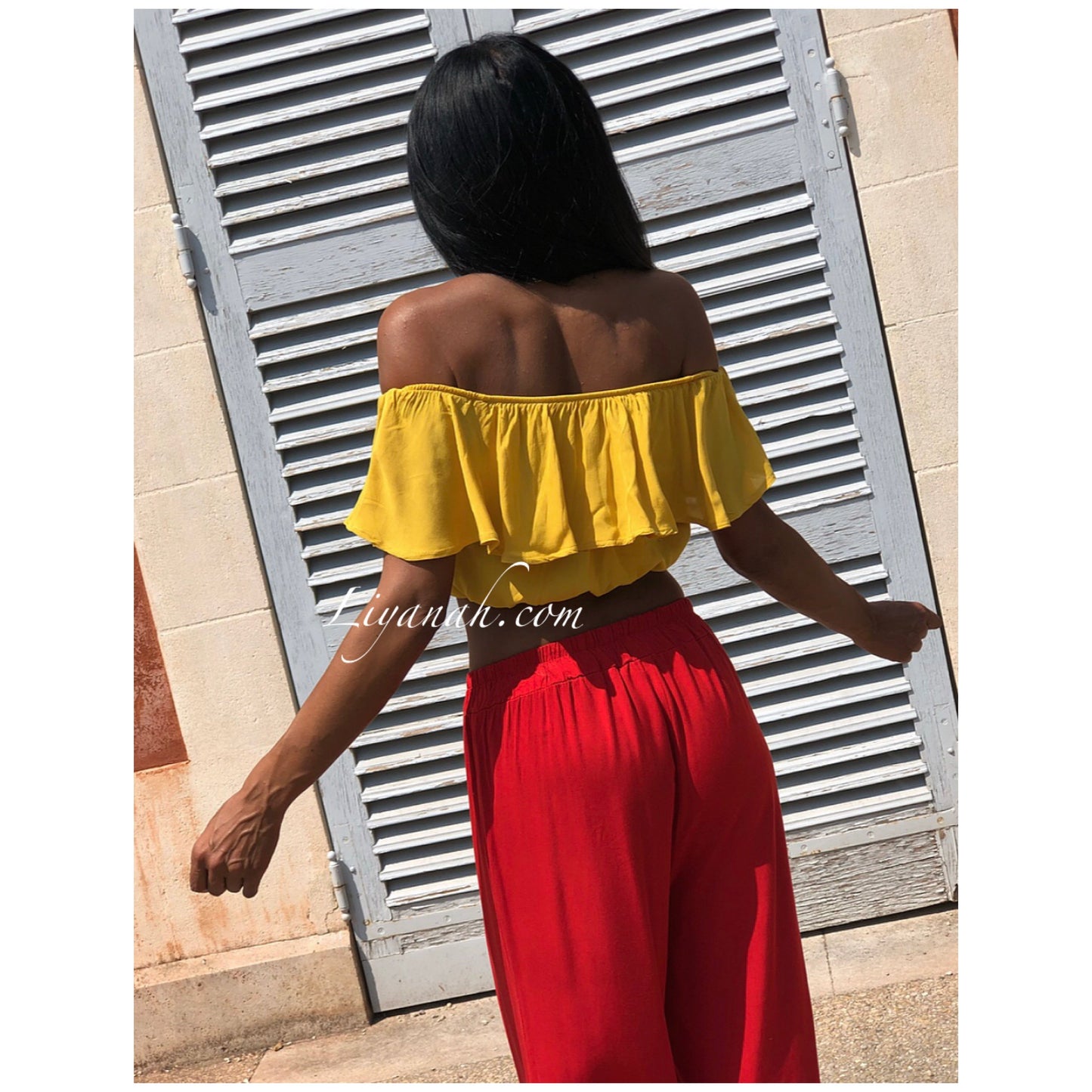 CROP TOP Volant Modèle CLIYA Noir, Jaune ou Bordeaux