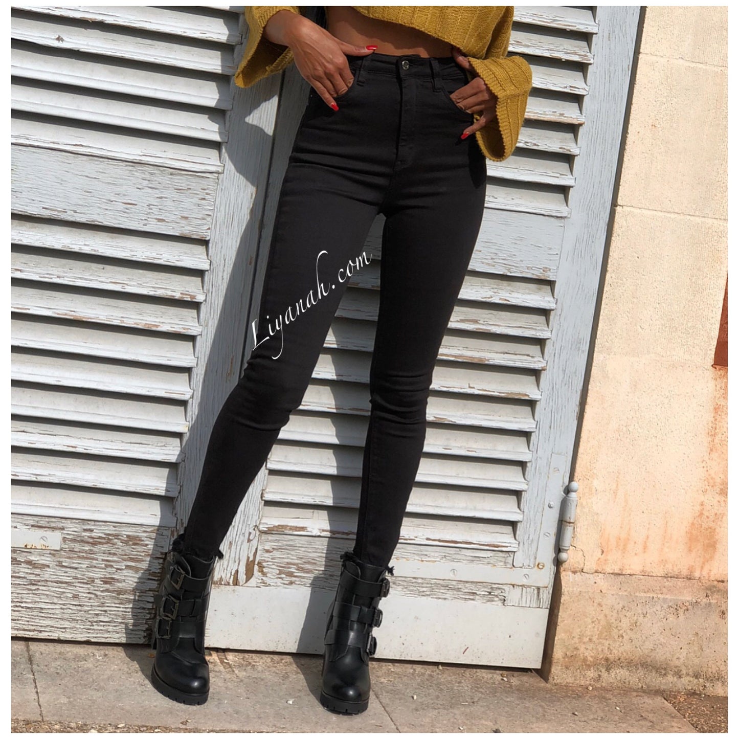 Jean Skinny Modèle KARELY BLACK TAILLE HAUTE