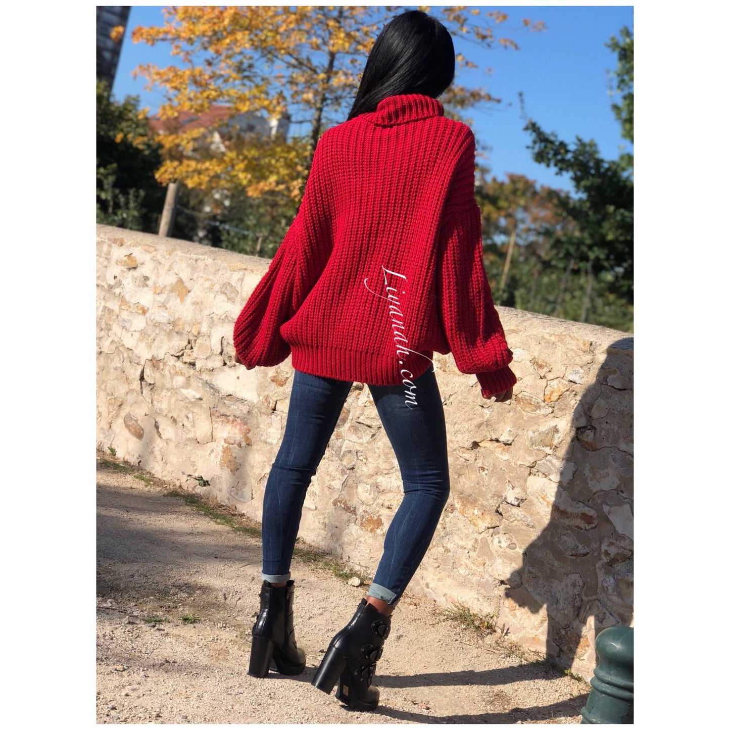 PULL MI-LONG Oversize Modèle ALLIEL Rouge