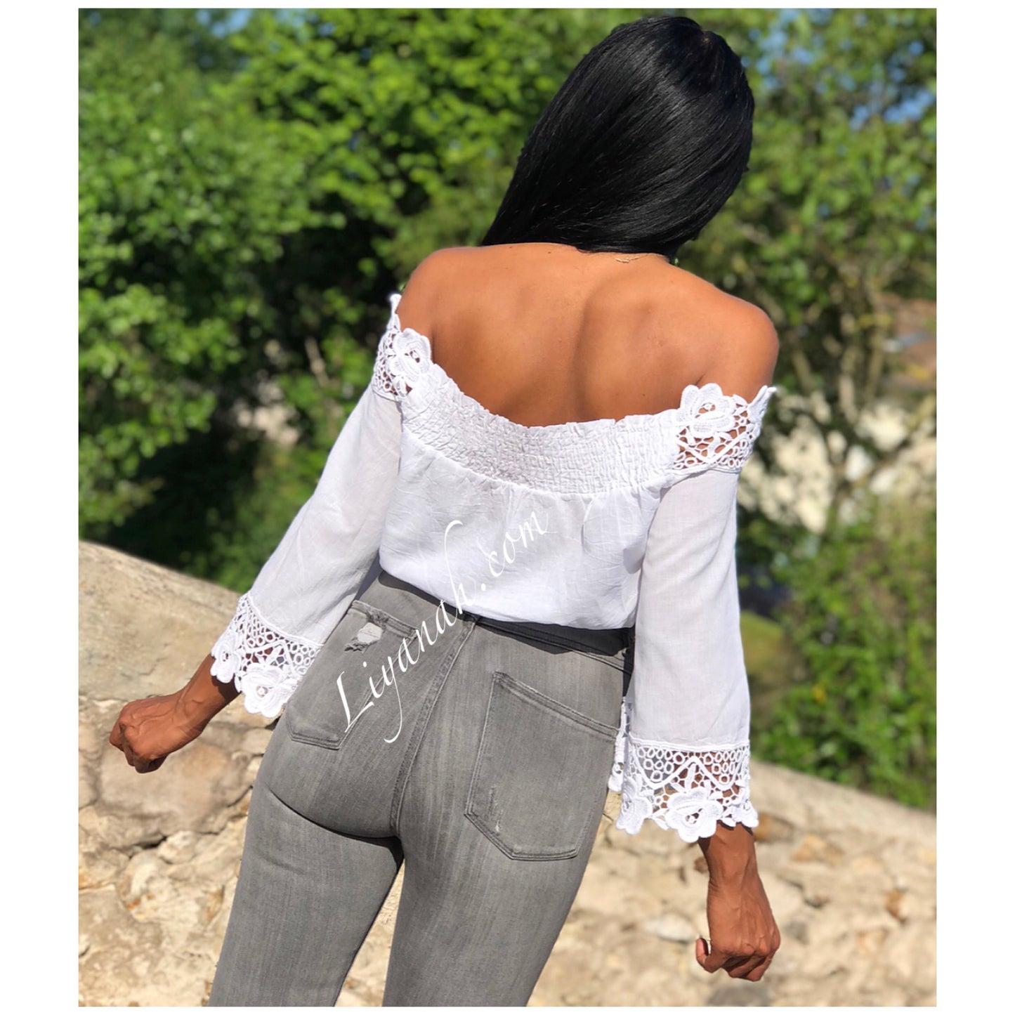 Crop Top Modèle SAFIA Noir, Blanc, Rouge ou Moutarde