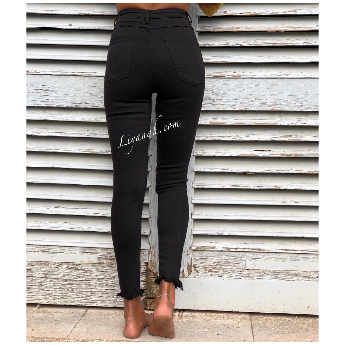 Jean Skinny Modèle KARELY BLACK TAILLE HAUTE