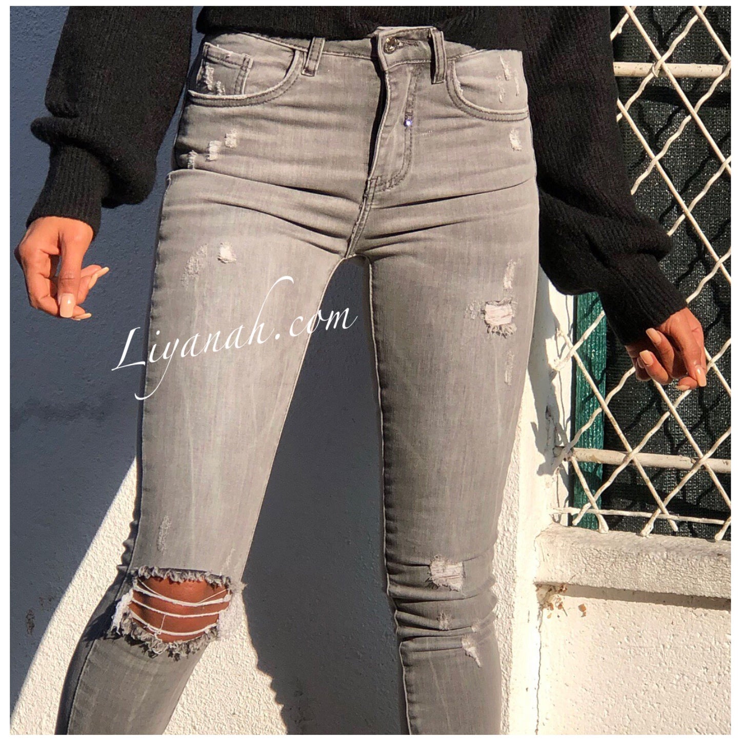 Jean Skinny Modèle DIVYA GRIS CLAIR DESTROY TAILLE MI-HAUTE