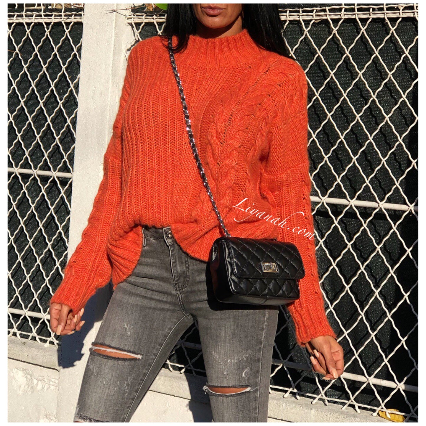 PULL Modèle SYLARYA ORANGE