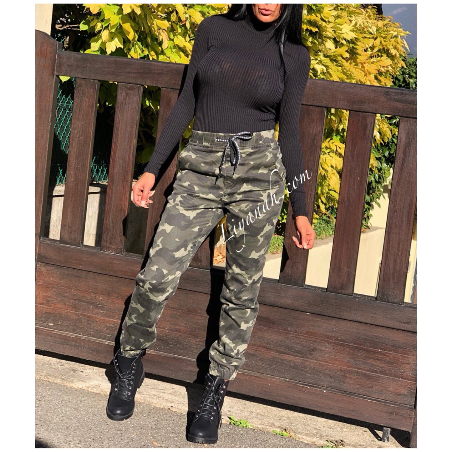 Jogger pant camouflage print Modèle MIYARA