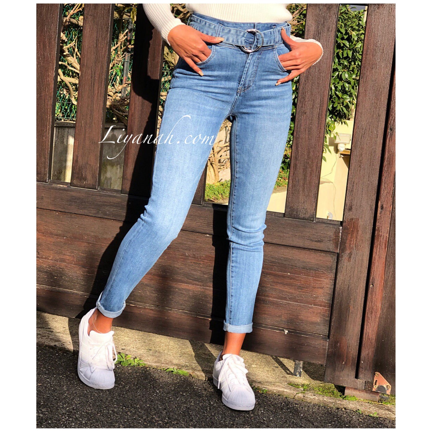 Jean Skinny BLEU CLAIR Modèle MASSYA TAILLE HAUTE À CEINTURE ANNEAUX