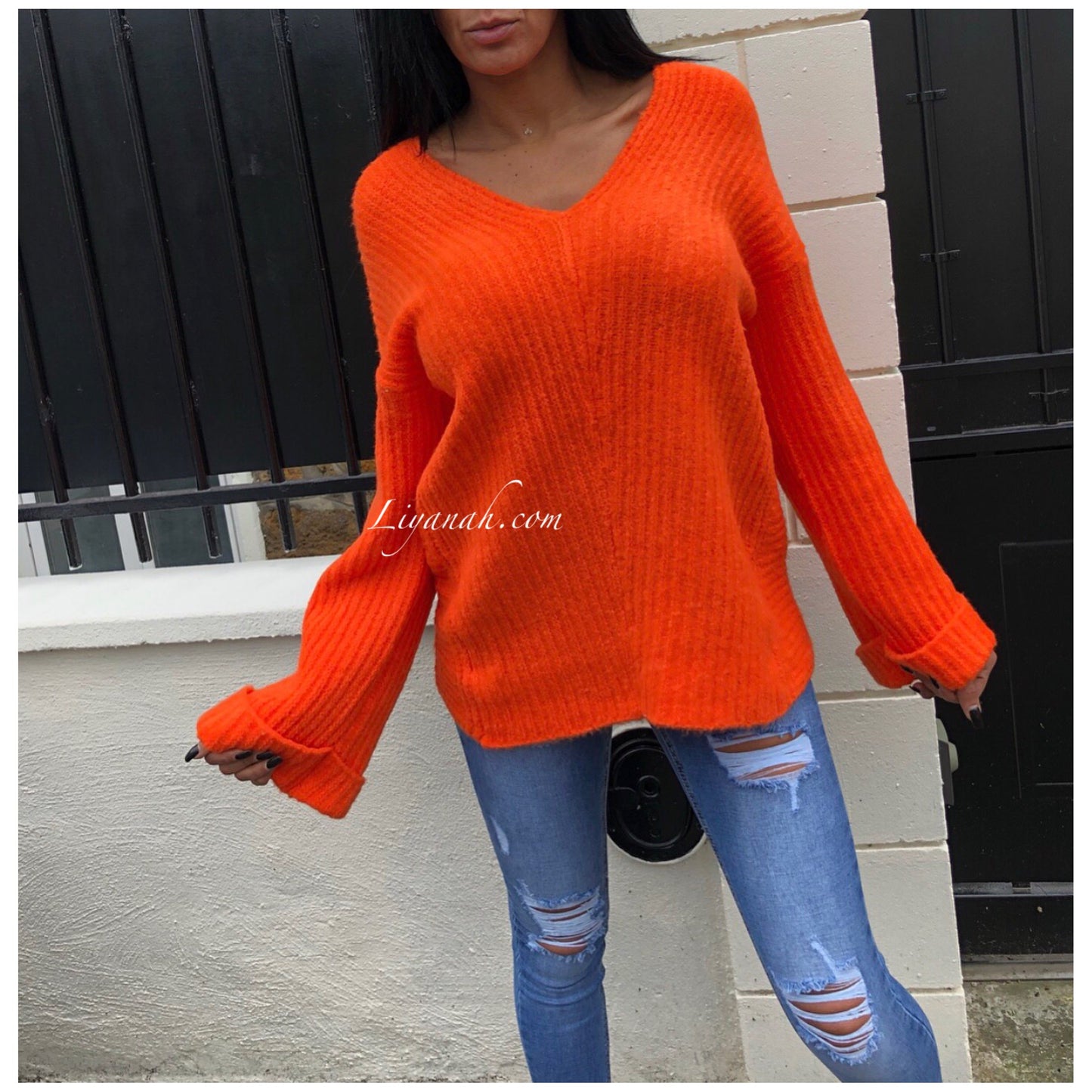 Pull Mi-Long Modèle TAYA ORANGE FLUO