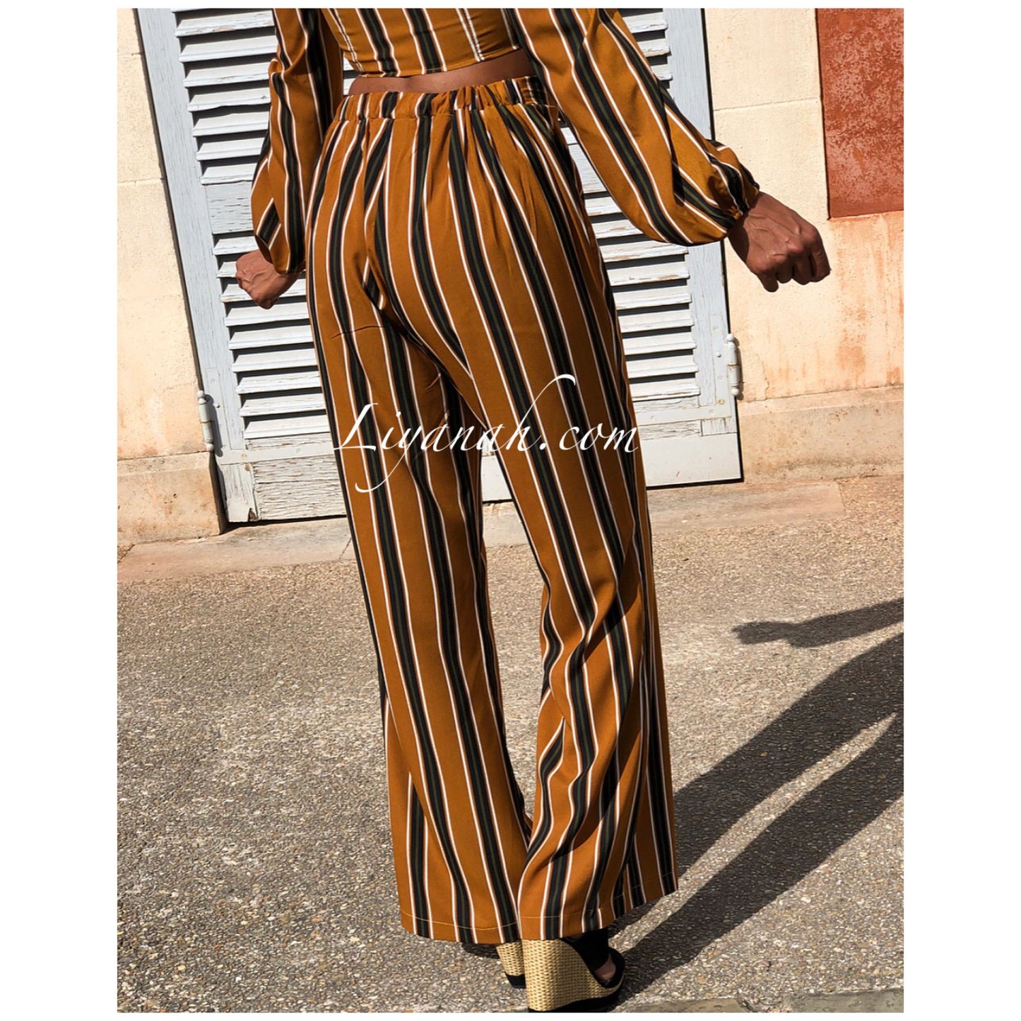 Ensemble Modèle SAKYA Crop Top + Pantalon