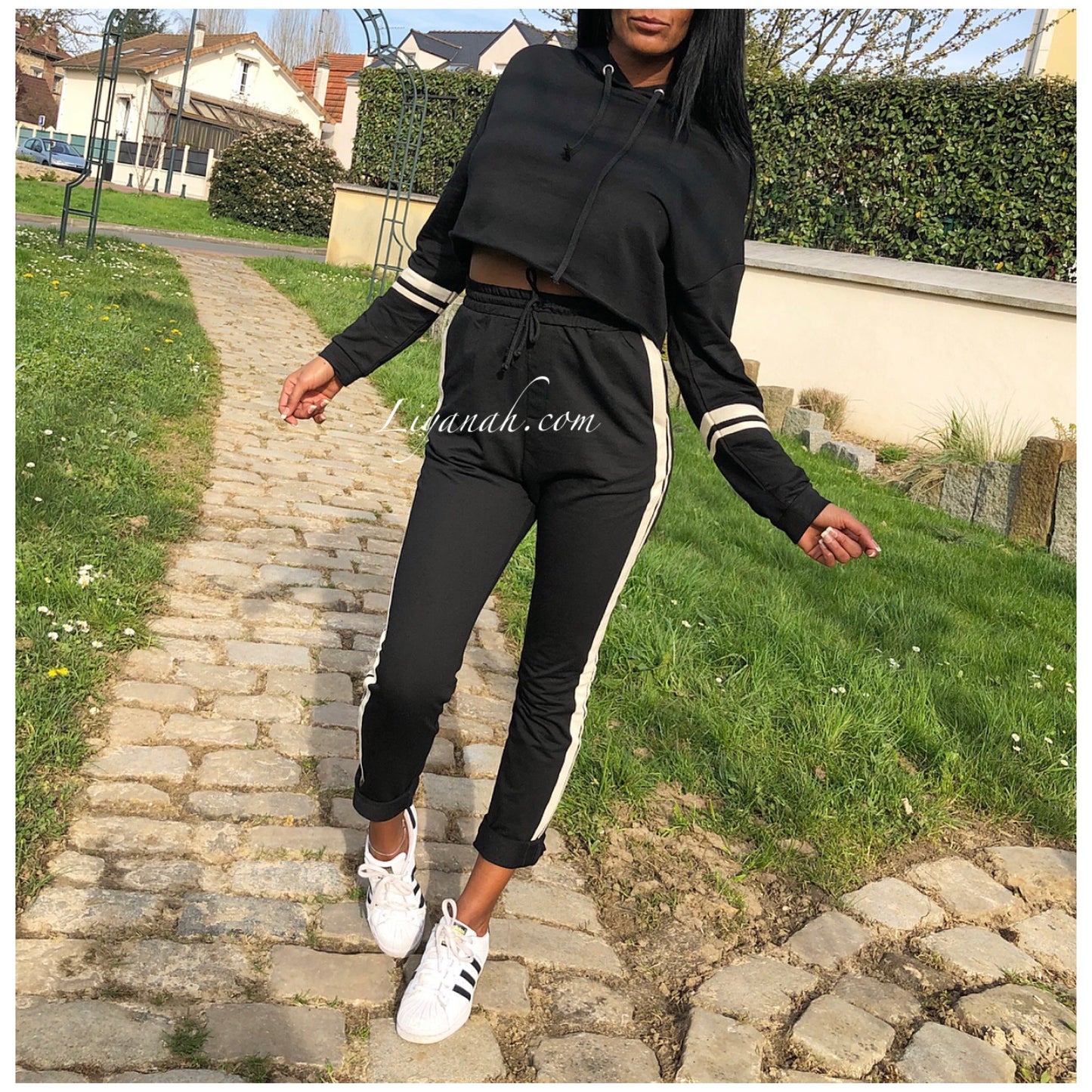 Jogging Modèle RYLA Pull à capuche + Pantalon