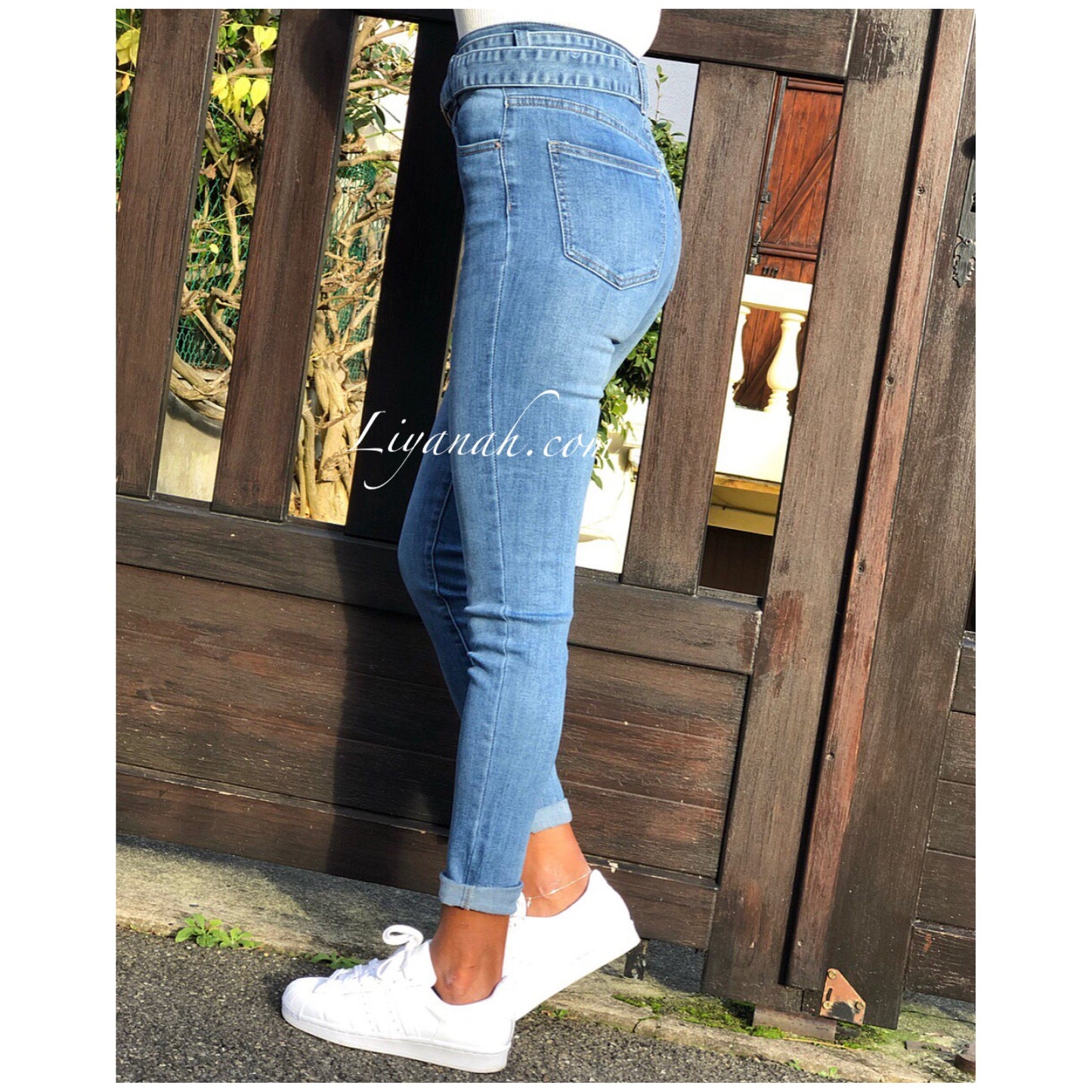 Jean Skinny BLEU CLAIR Modèle MASSYA TAILLE HAUTE À CEINTURE ANNEAUX