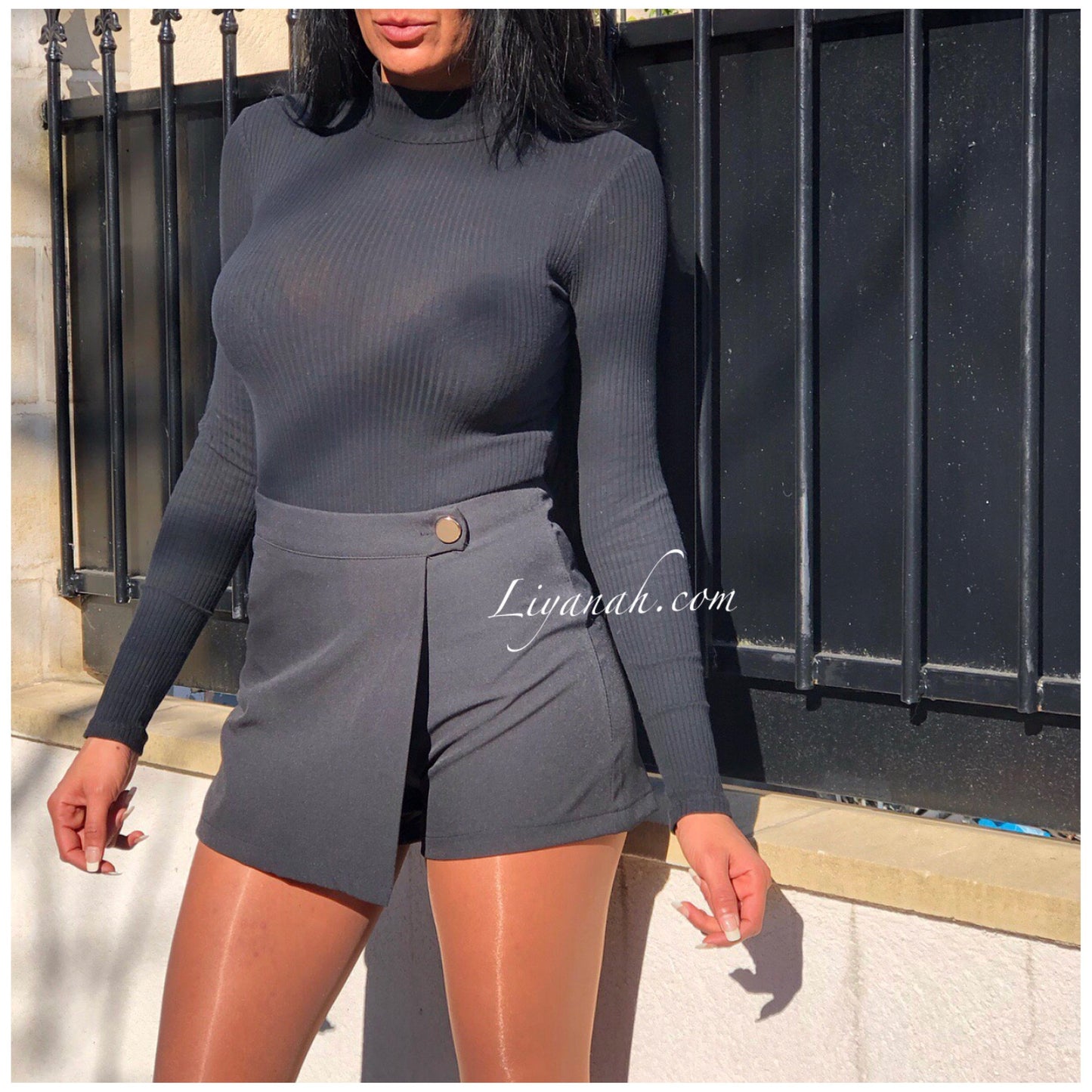 JUPE SHORT Courte Modèle JAYALA NOIR