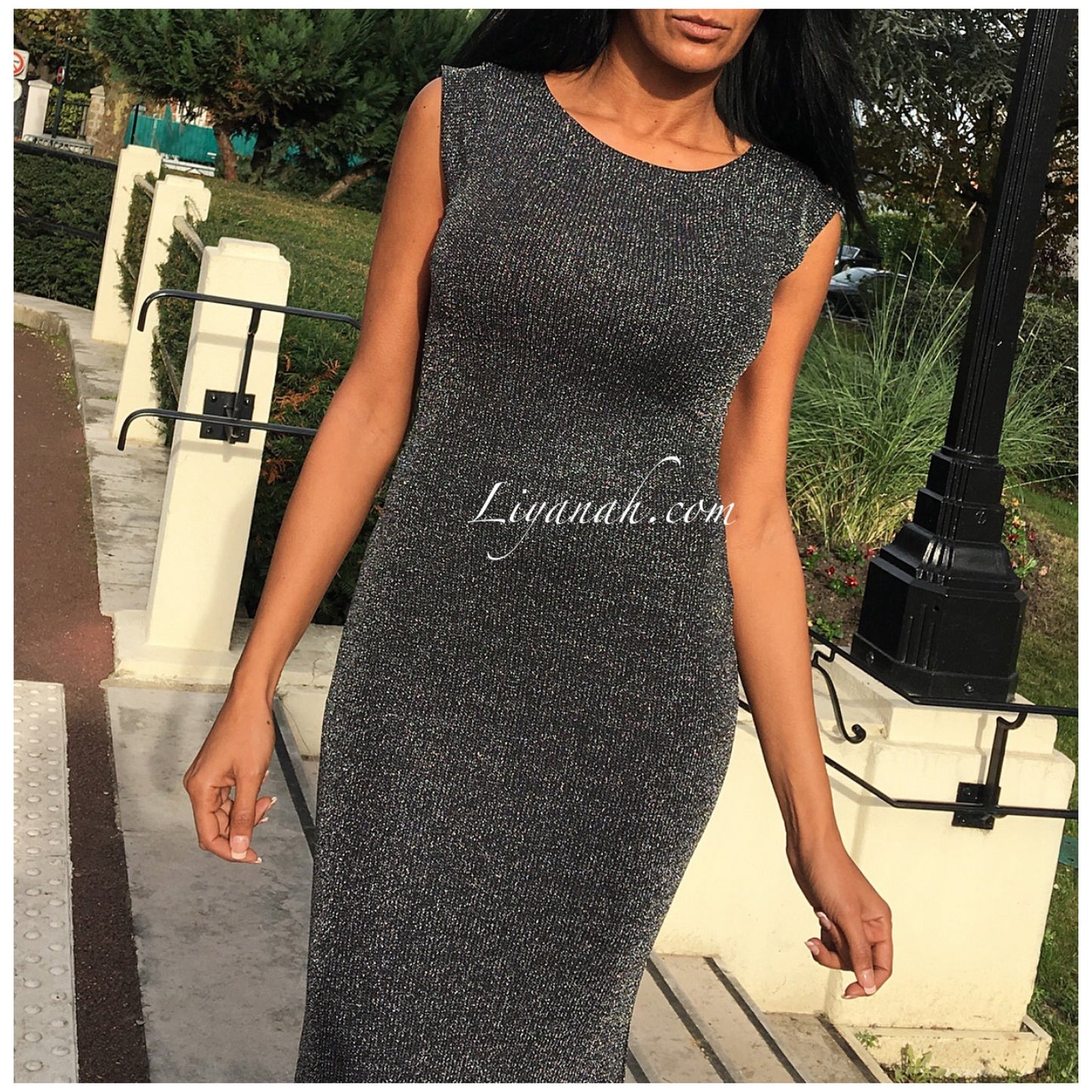 ROBE longue à Paillettes Glamour ARGENT Modèle KENDRA