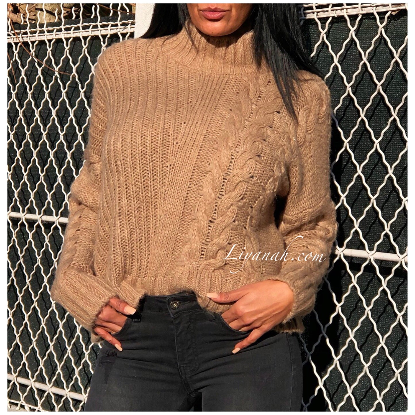 PULL Modèle SYLARYA TAUPE