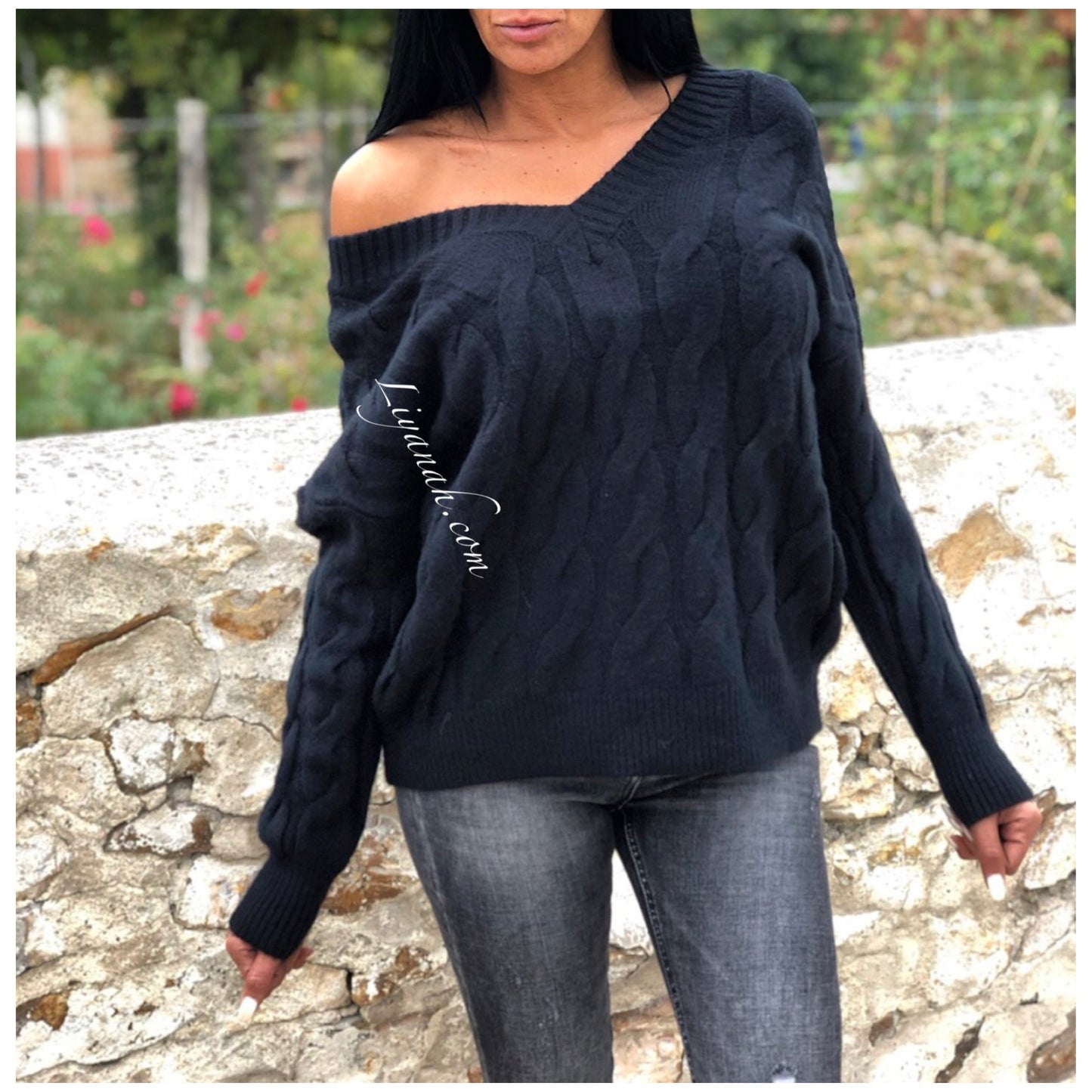 PULL Mi-long Col V Modèle ELARA NOIR