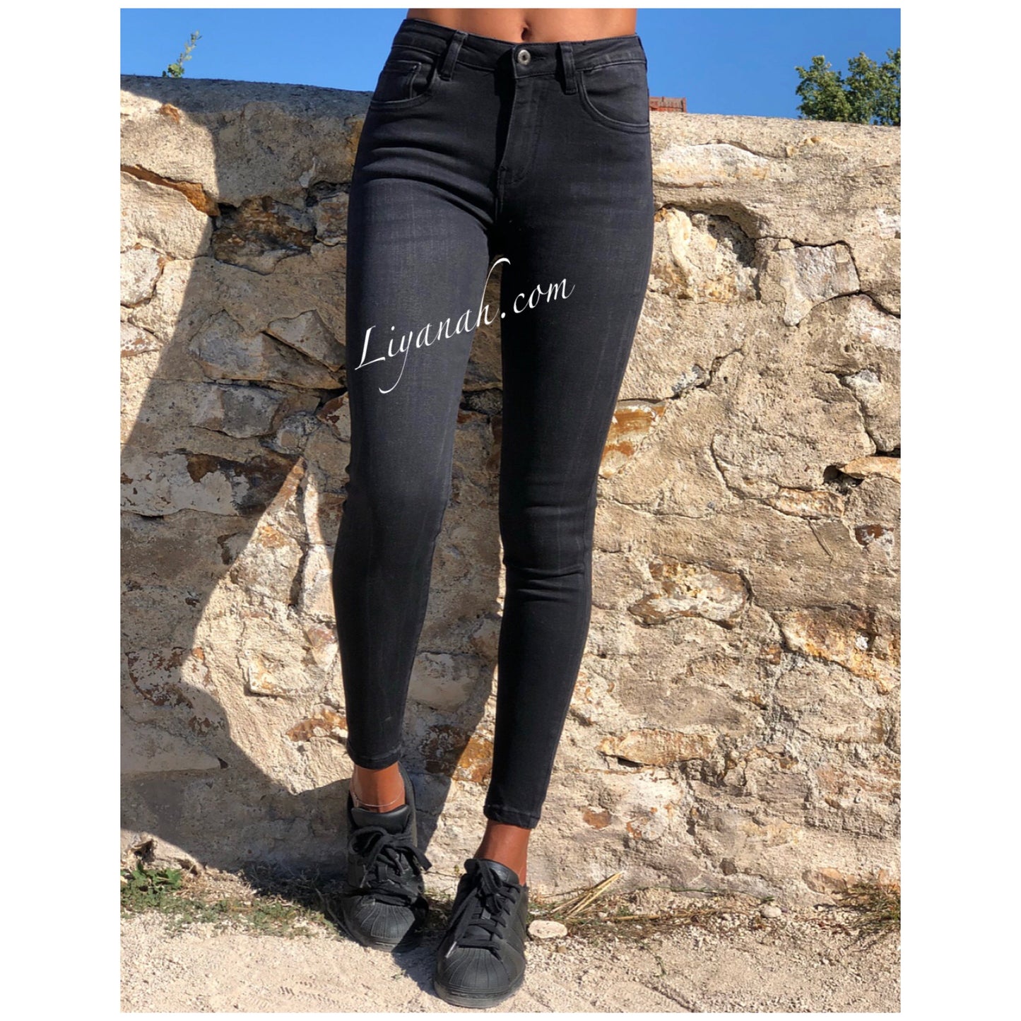 Jean Skinny Modèle KAYALA NOIR TAILLE MI-HAUTE