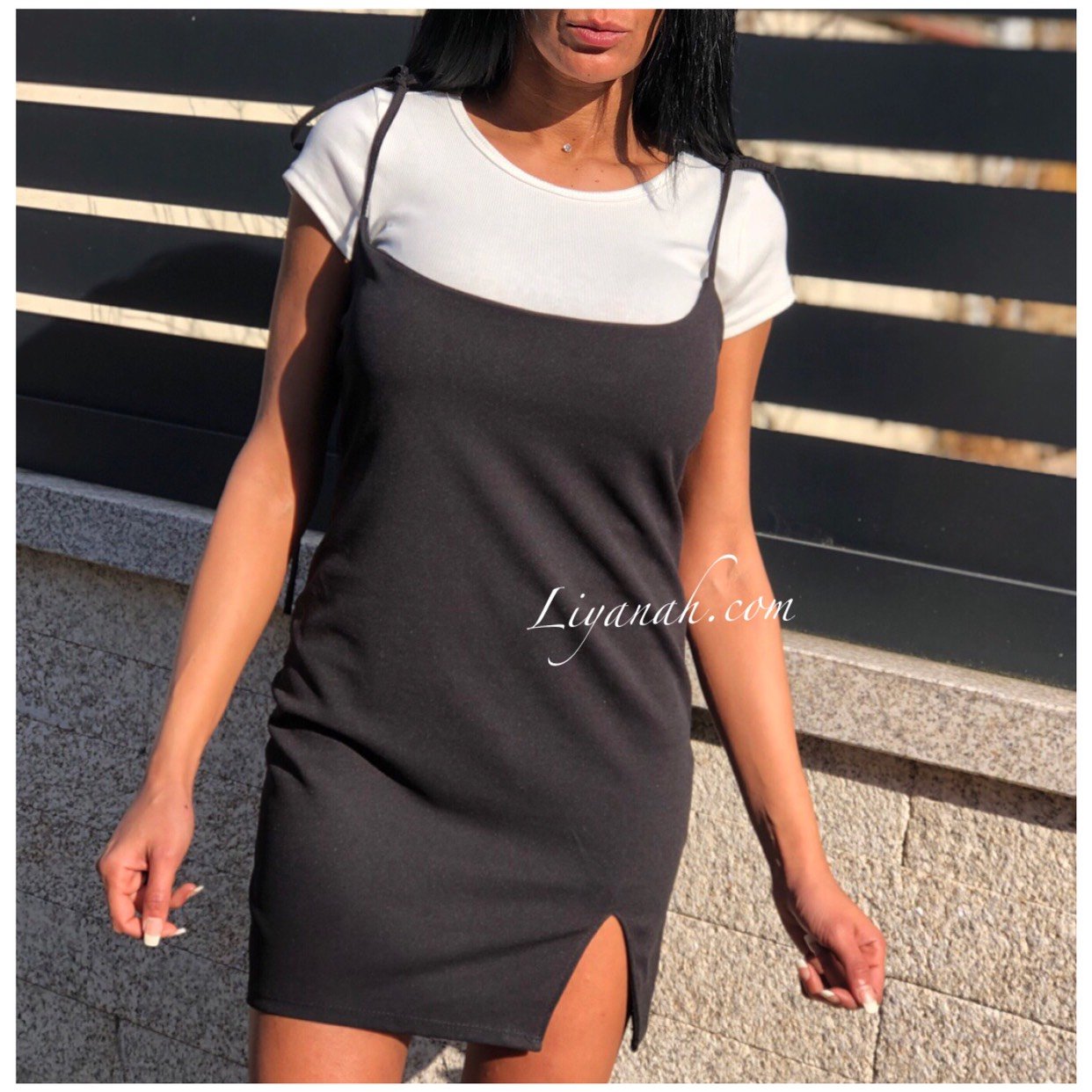 Robe courte + Top BLANC Modèle SYRALA NOIR