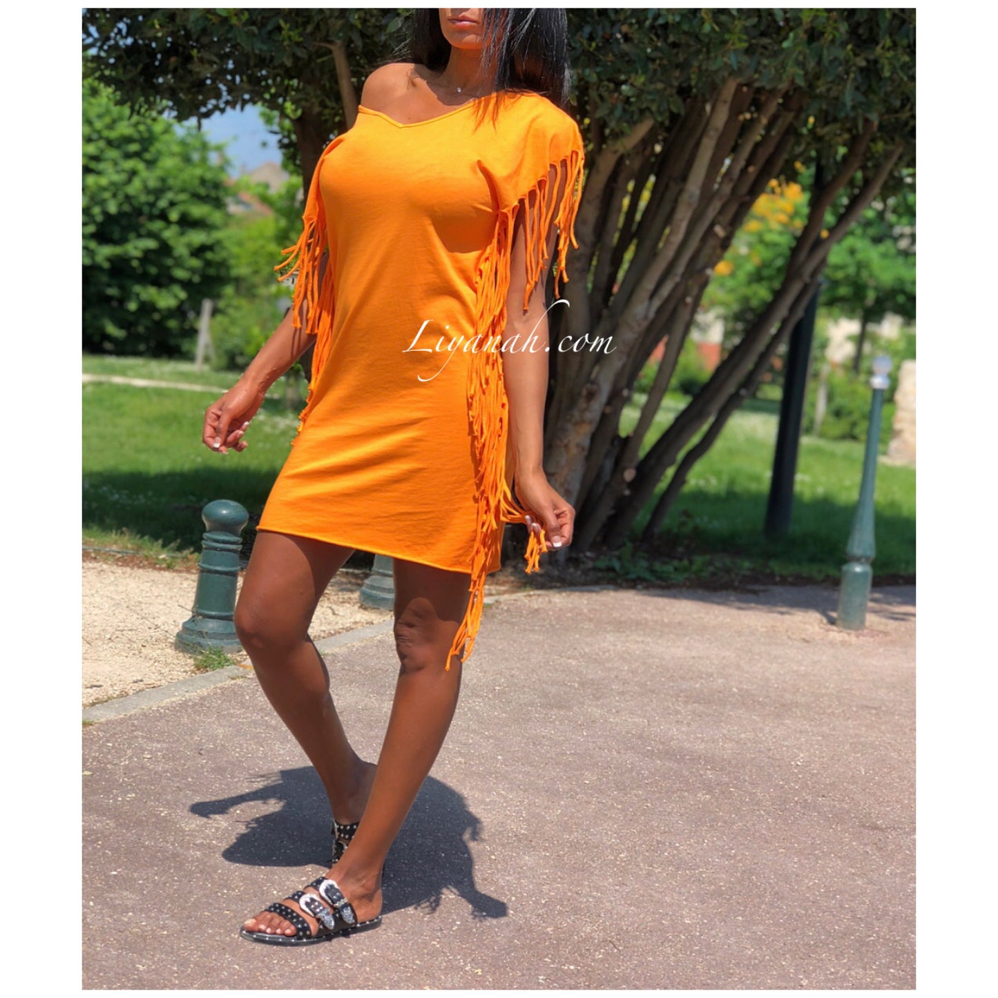 Robe Courte Frange MIYA Noir, Blanc, Rouge, Orange ou Moutarde