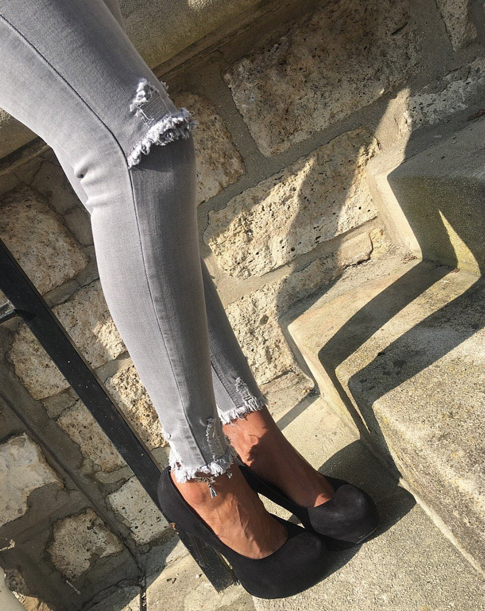 Jean Skinny Crop Modèle YOLANA Gris