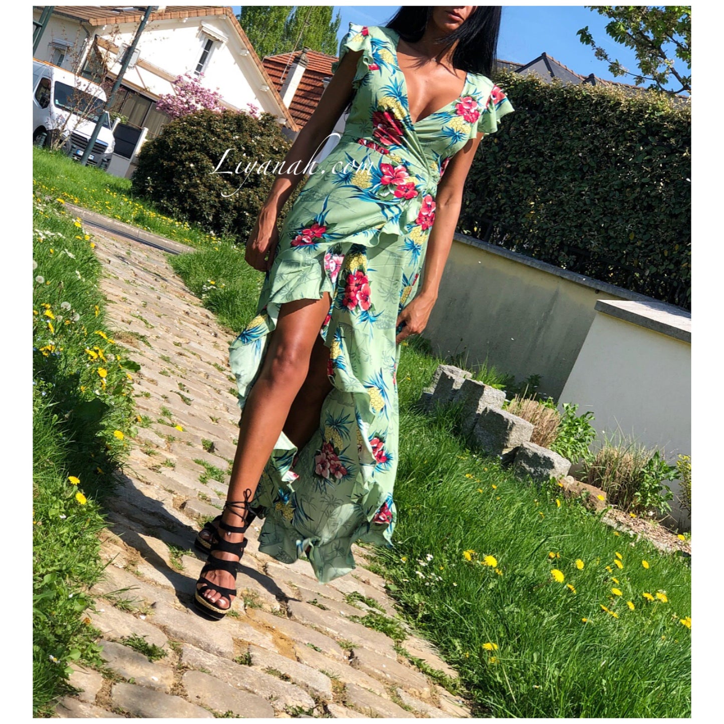 Robe Longue Cache Coeur Modèle MYRELA Vert