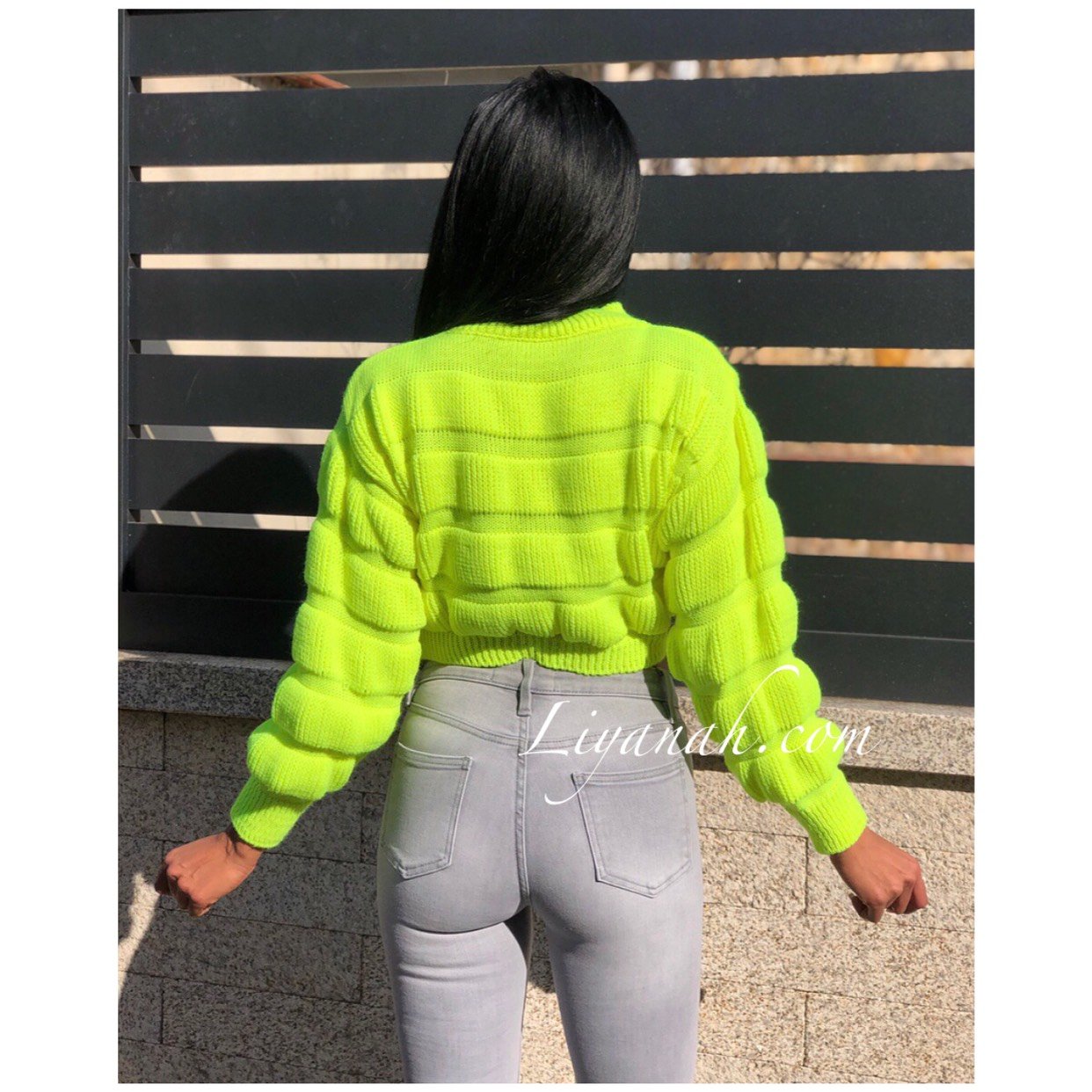 Pull Cropped Modèle KARA JAUNE FLUO