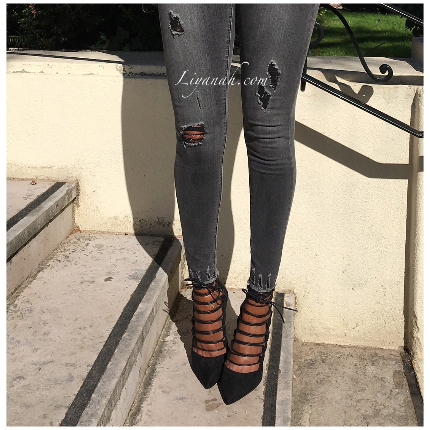 Jean Skinny Modèle RAYANA Destroy GRIS FONCÉ TAILLE HAUTE