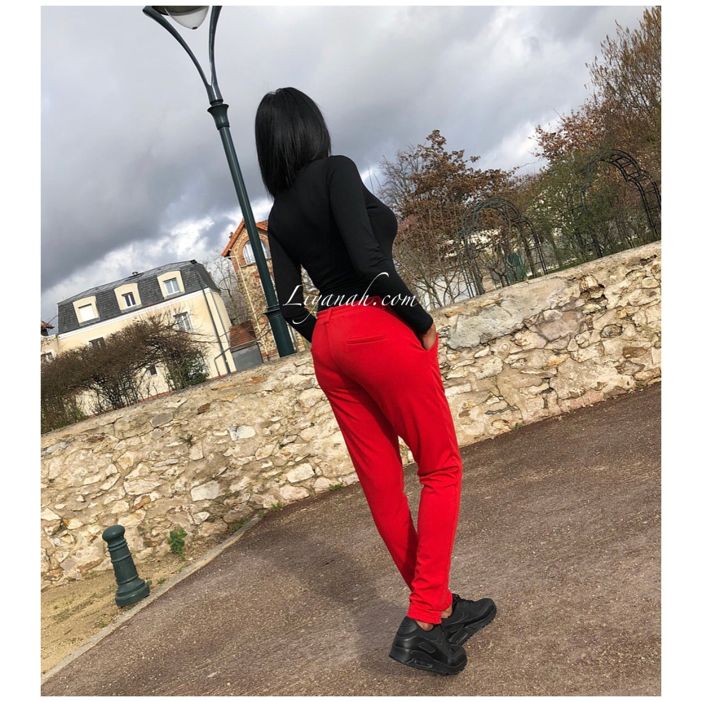 PANTALON Modèle ZYANA ROUGE