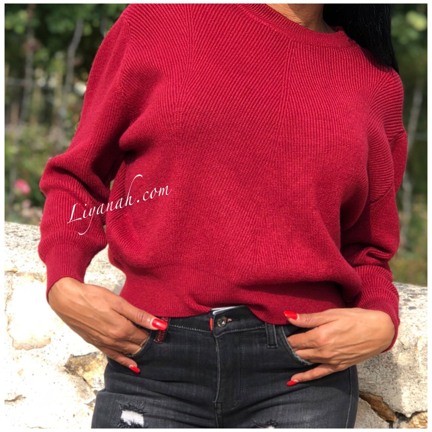 Pull Modèle TAKYRA Noir, Écru, Marron clair ou Bordeaux