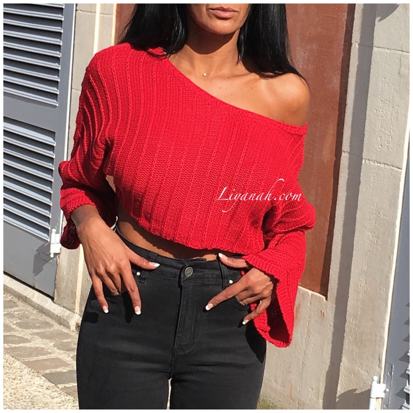 PULL Crop Top Modèle SYANE Noir, Écru, Rouge ou Moutarde