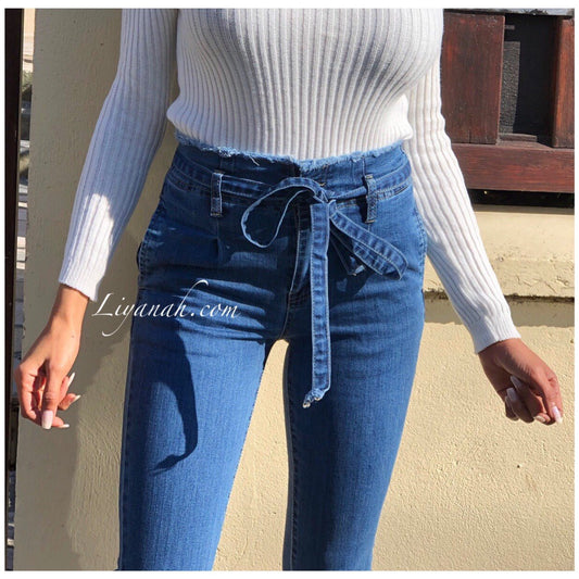 JEAN SLIM BLUE TAILLE Haute À NOEUD Modèle KYANA